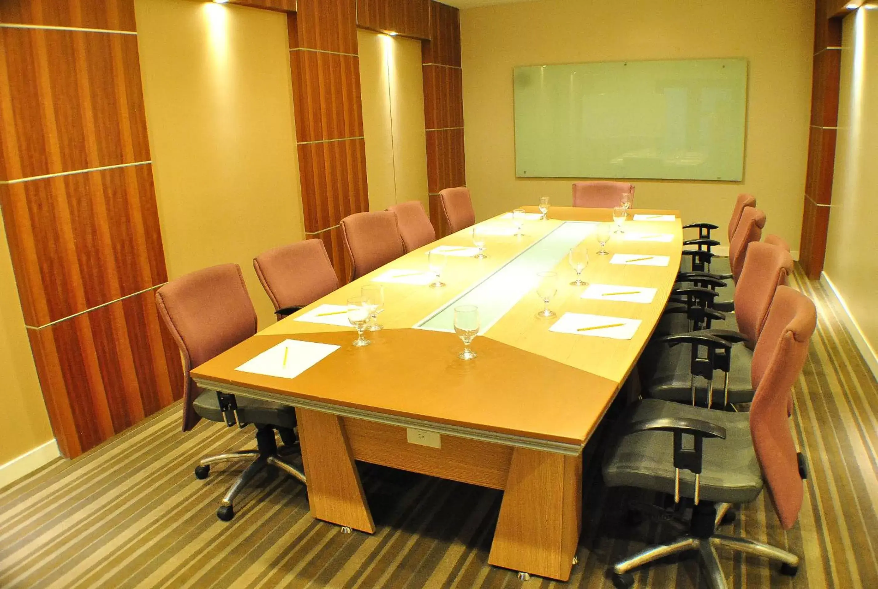 Meeting/conference room in Hotel Elizabeth Cebu