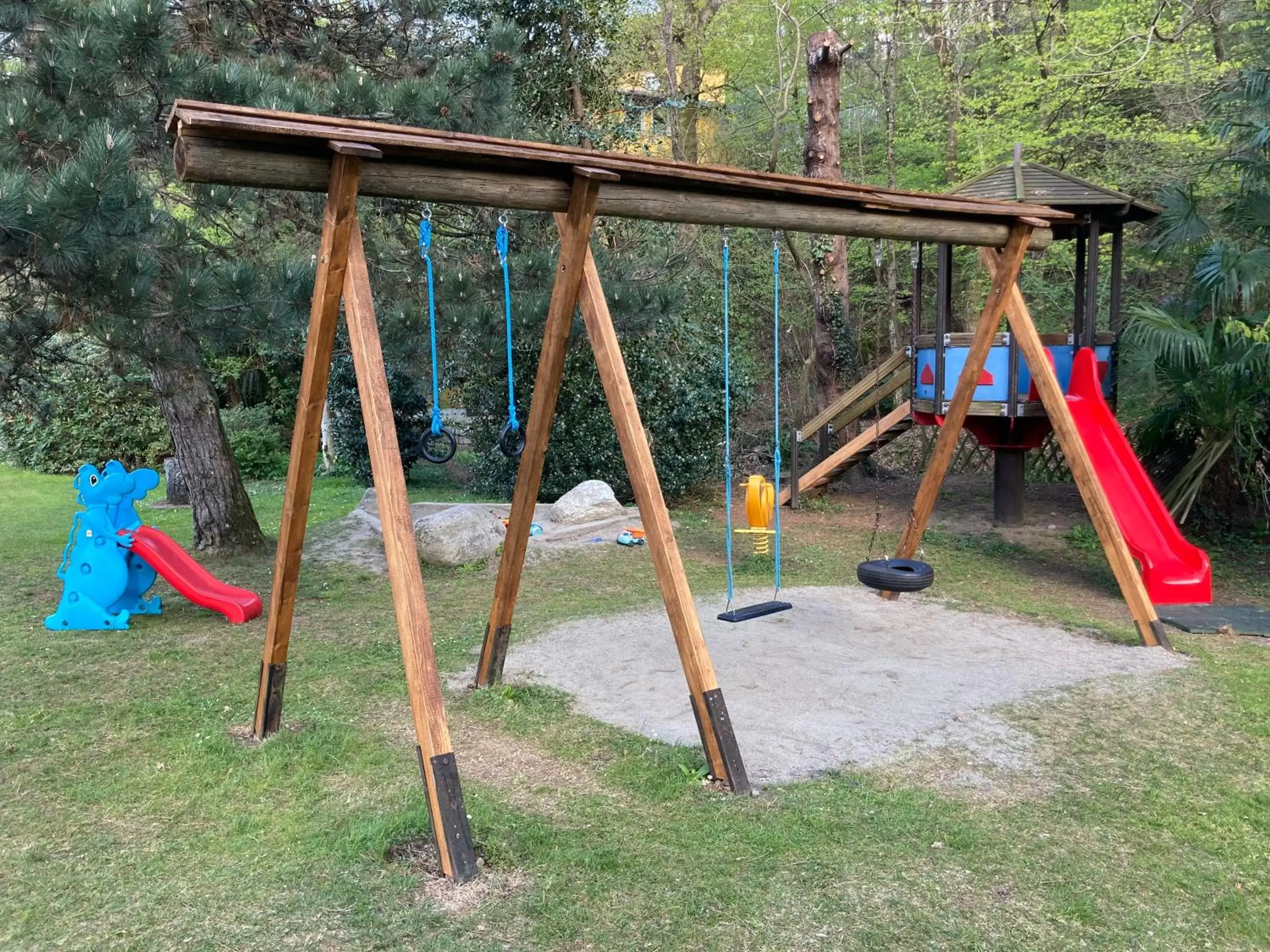 Children play ground, Children's Play Area in Garni Villa Siesta Park