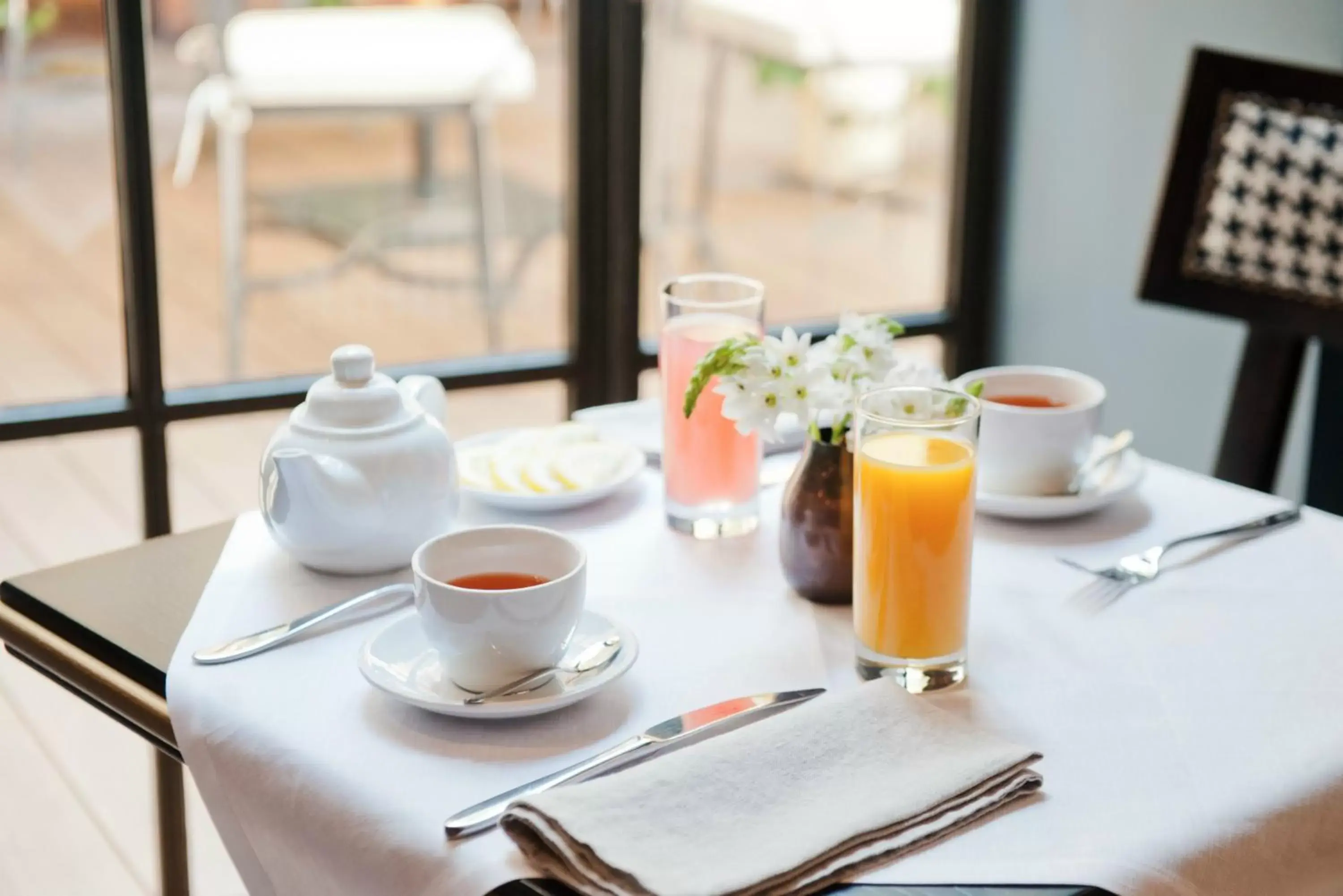 Buffet breakfast, Restaurant/Places to Eat in The Fifteen Keys Hotel