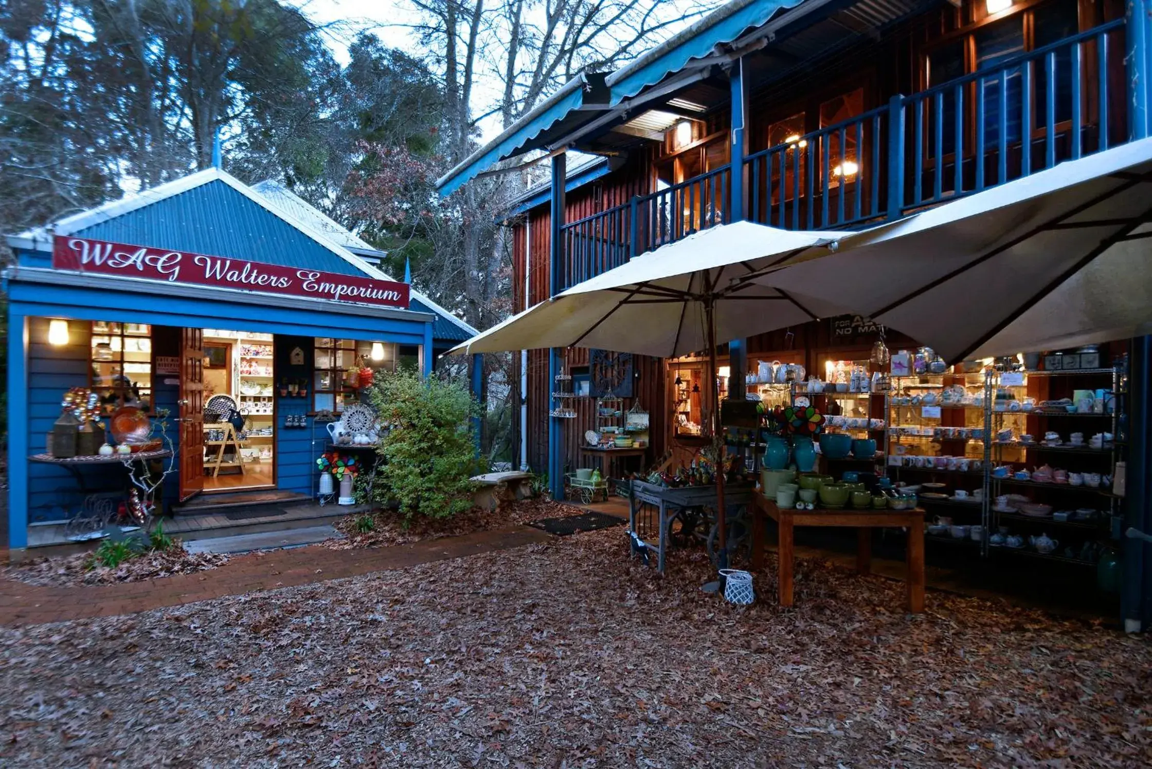 On-site shops in Ford House Retreat