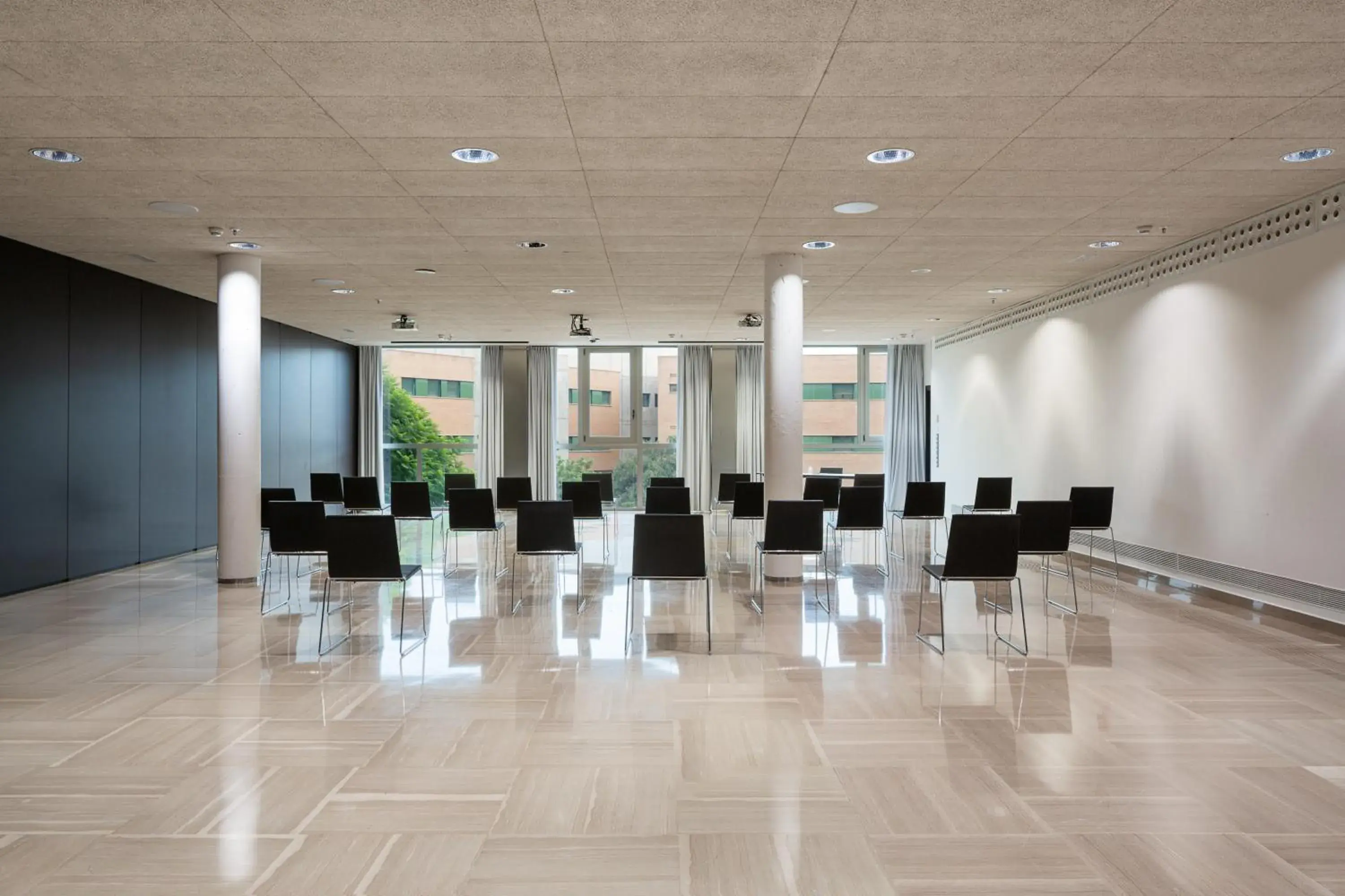 Meeting/conference room in Barceló Valencia
