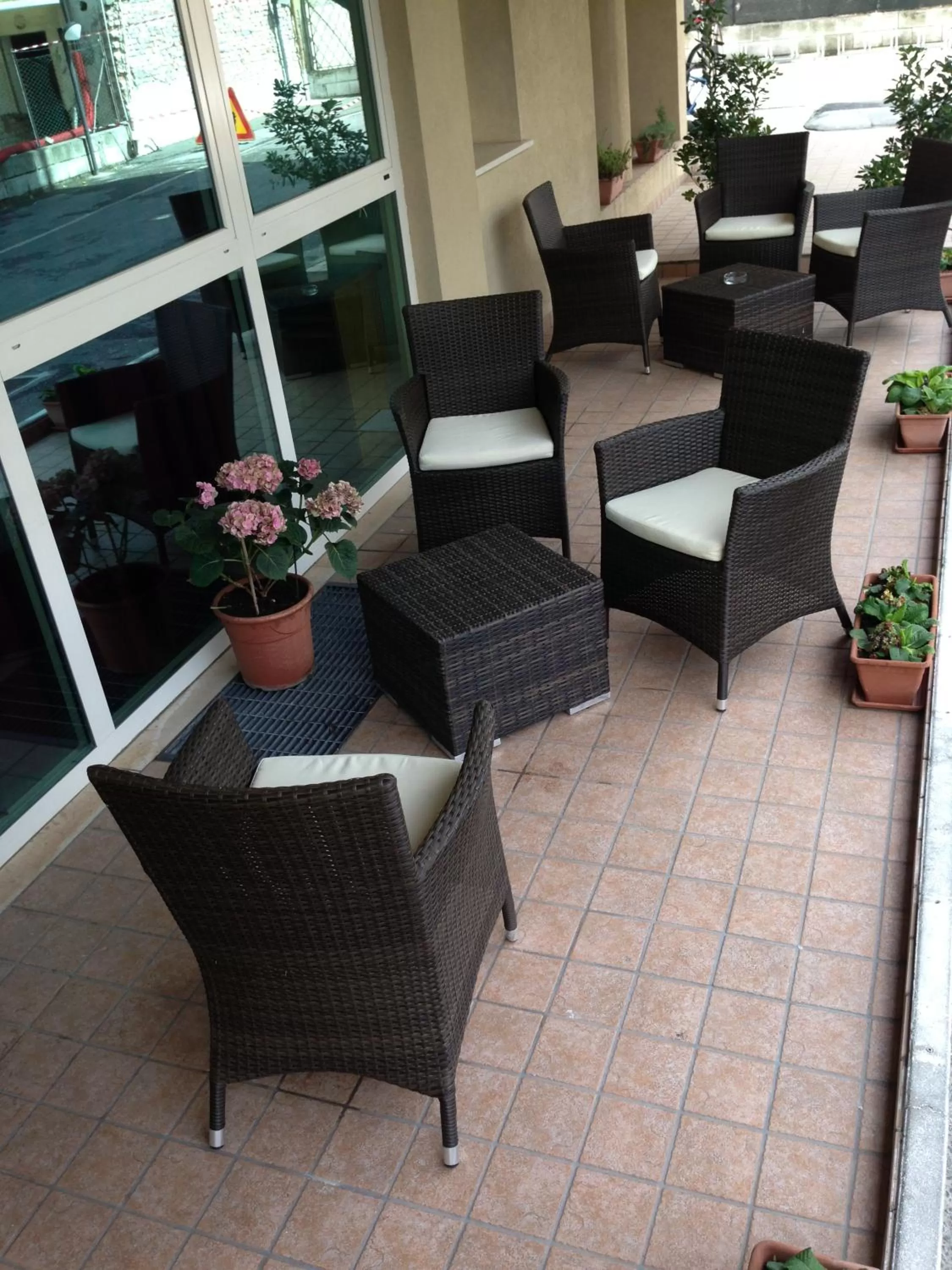 Patio in Hotel Apogeo - Breakfast Experience