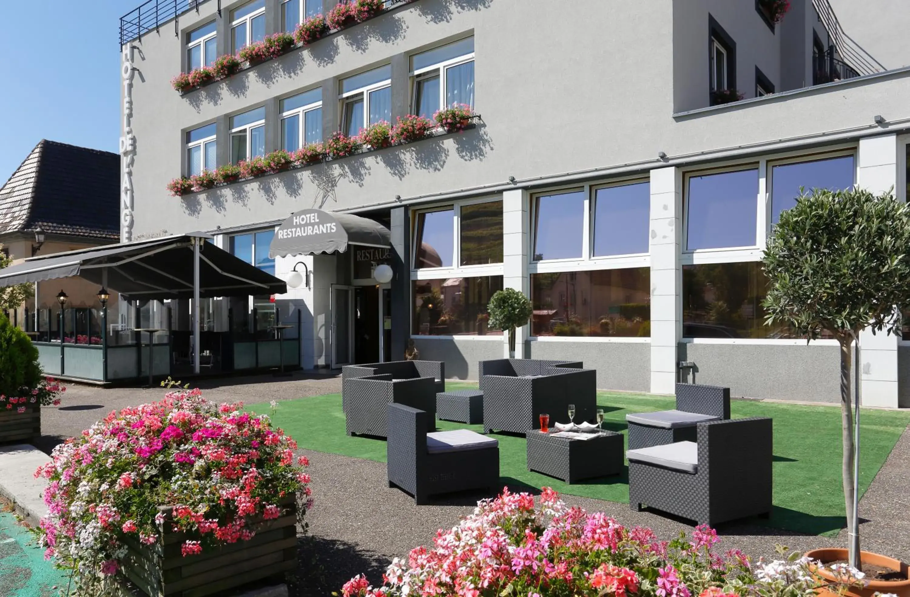 Property building, Patio/Outdoor Area in The Originals City, Hôtel de l'Ange, Guebwiller