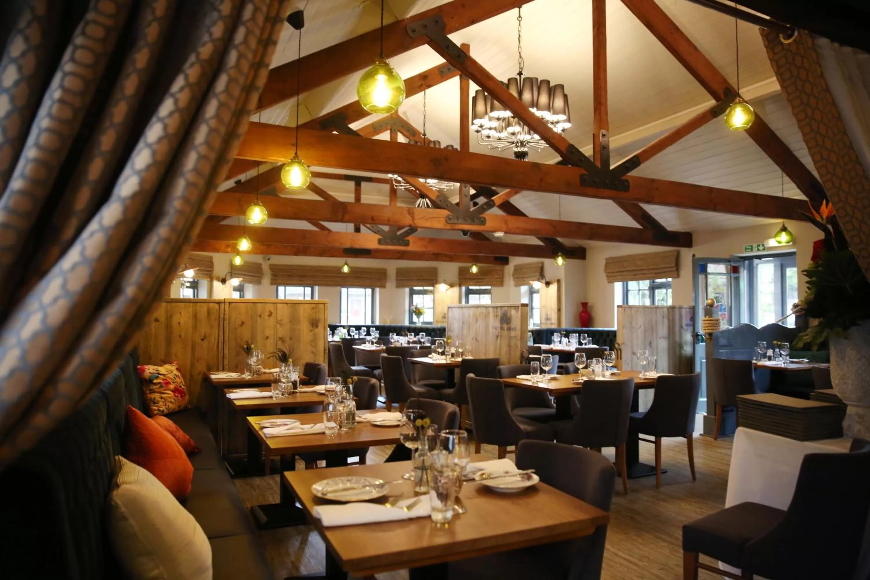 Restaurant/places to eat in The Royal Arms Bed & Breakfast