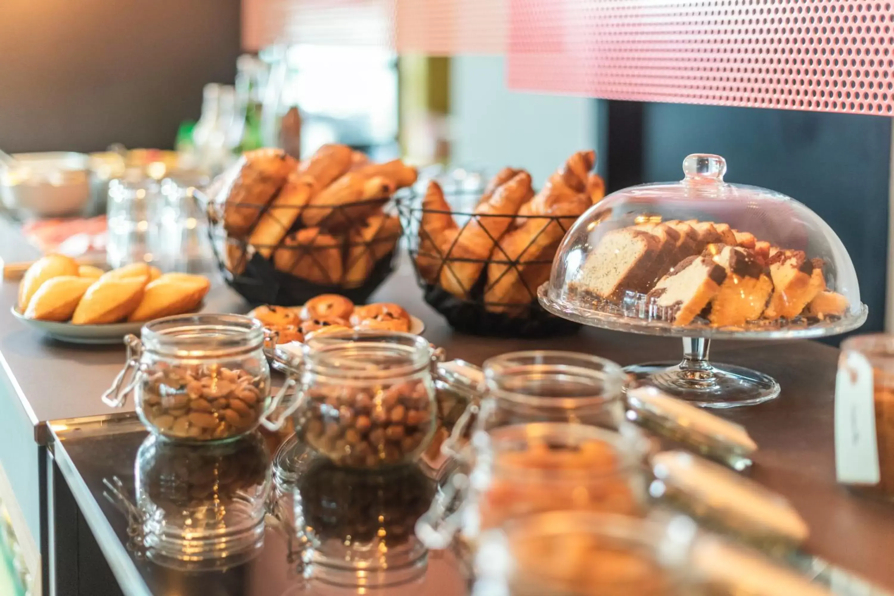 Buffet breakfast in ibis Styles Lyon Meyzieu Arena Stadium Buffet breakfast in ibis Styles Lyon Meyzieu Arena Stadium