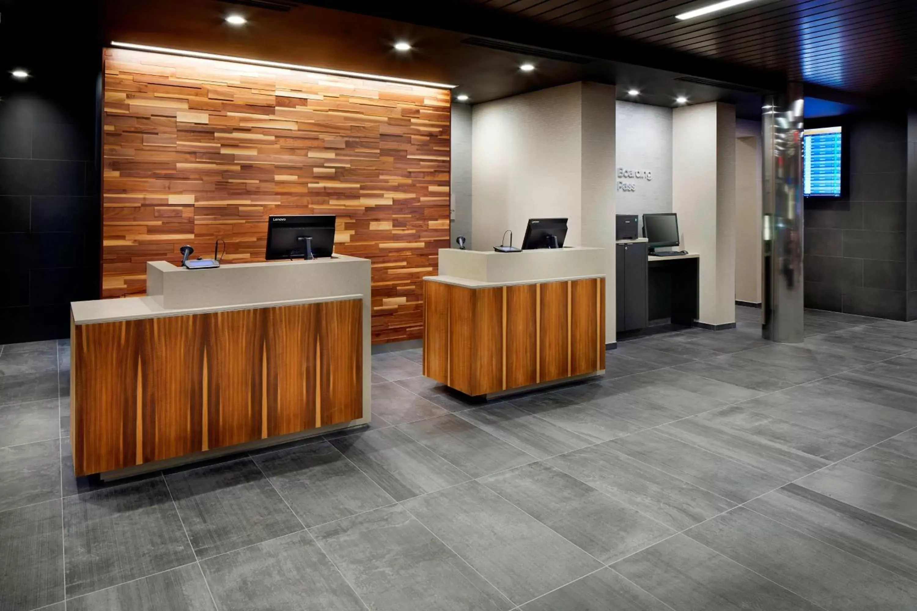 Property building, Lobby/Reception in Courtyard by Marriott Houston Intercontinental Airport