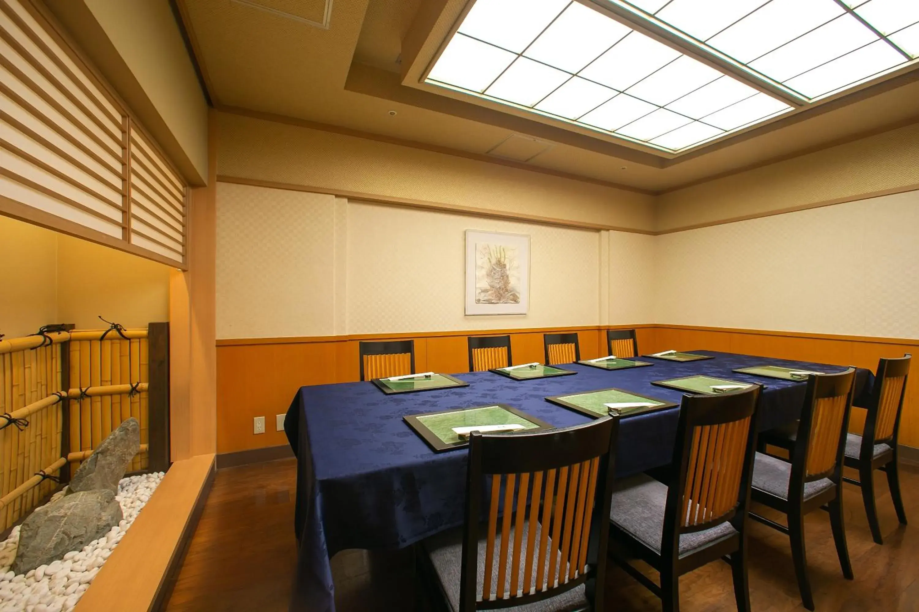 Restaurant/places to eat in Okinawa Harborview Hotel