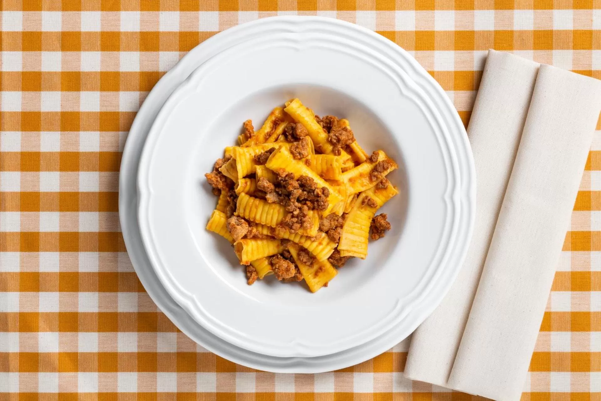 Food and drinks in Hotel Mirandola