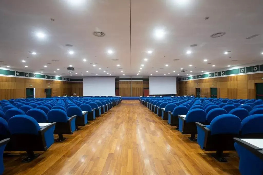 Meeting/conference room in Grand Hotel Salerno