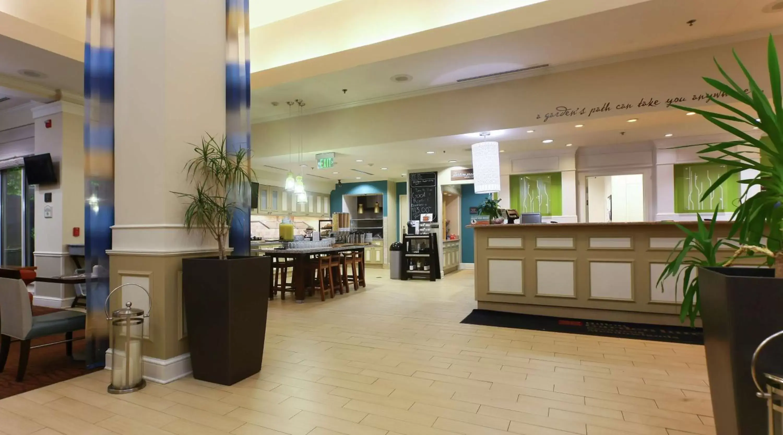 Lobby or reception in Hilton Garden Inn Secaucus/Meadowlands