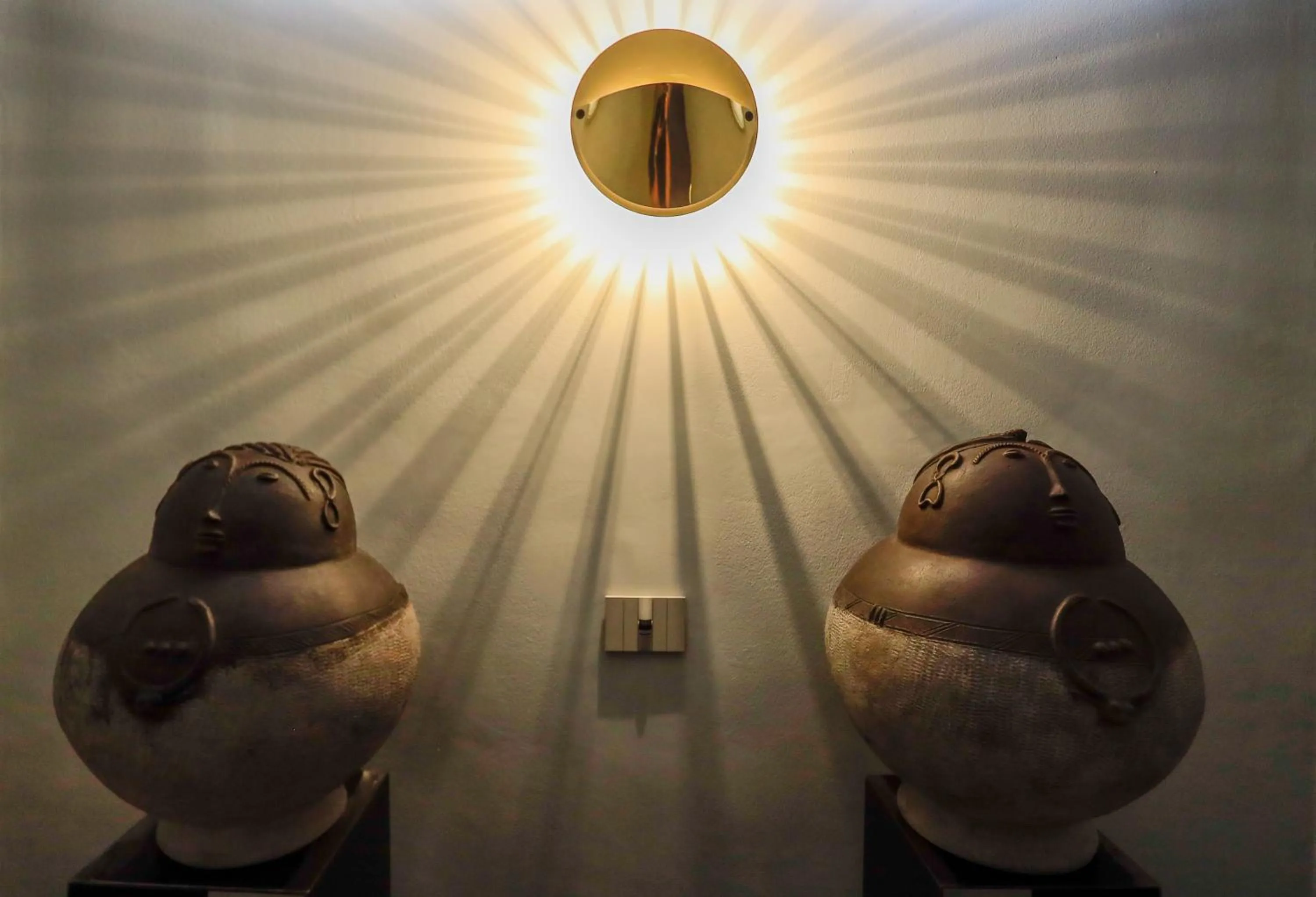 Decorative detail in Arco Vecchio Urban Suite - Epoca Collection