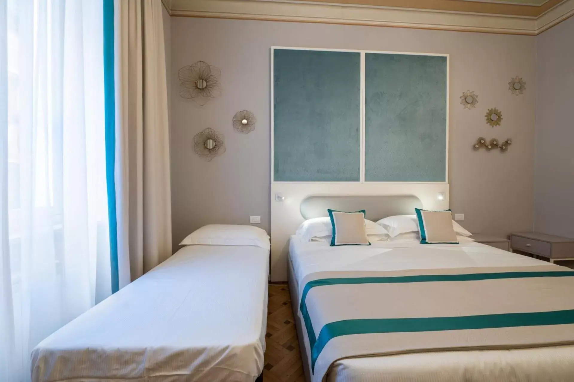 Bed in Hotel Monte Rosa
