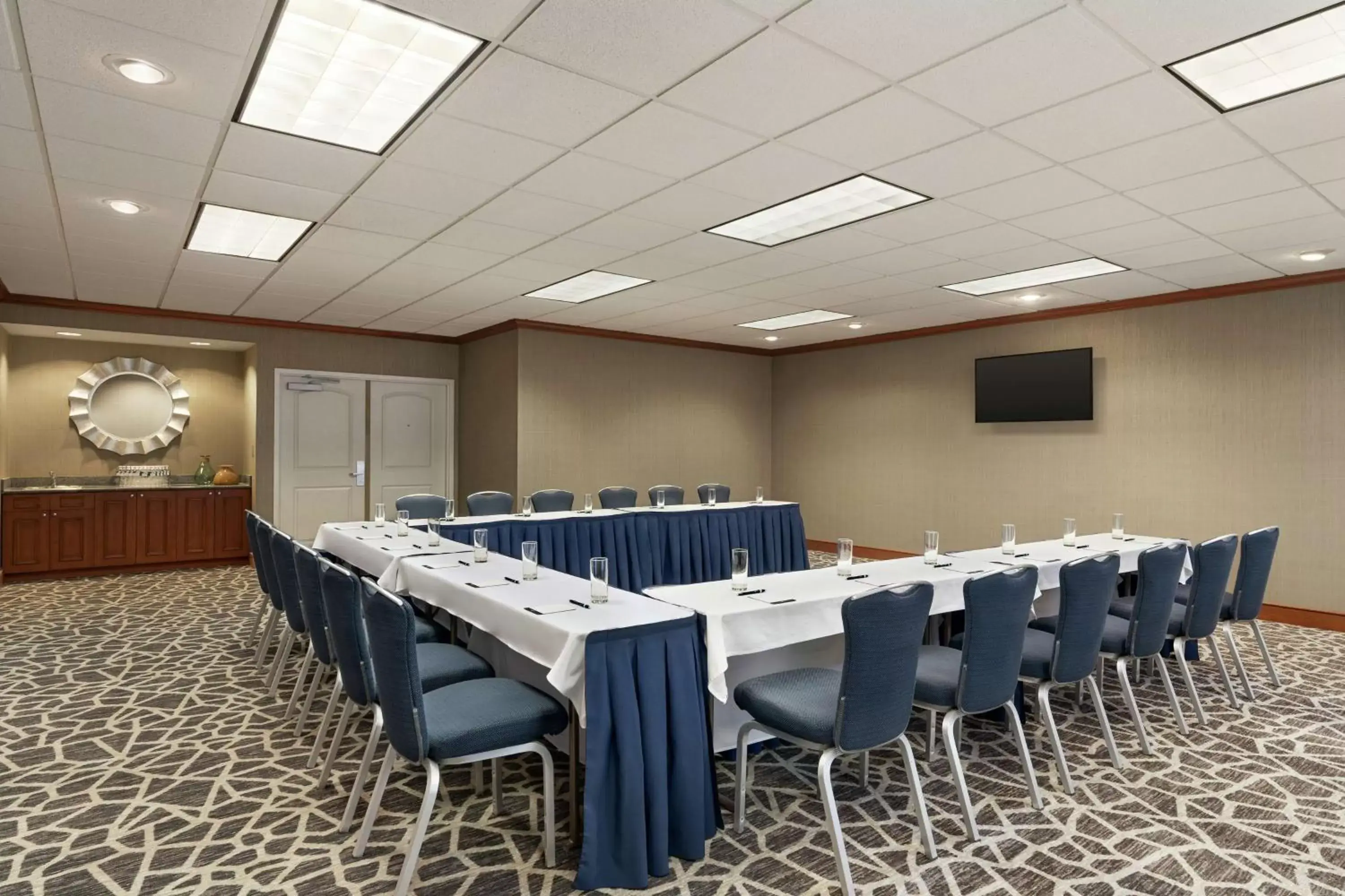 Meeting/conference room in Homewood Suites by Hilton Allentown-Bethlehem Airport
