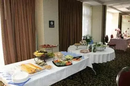 Food in Hampton Inn Rocky Mount