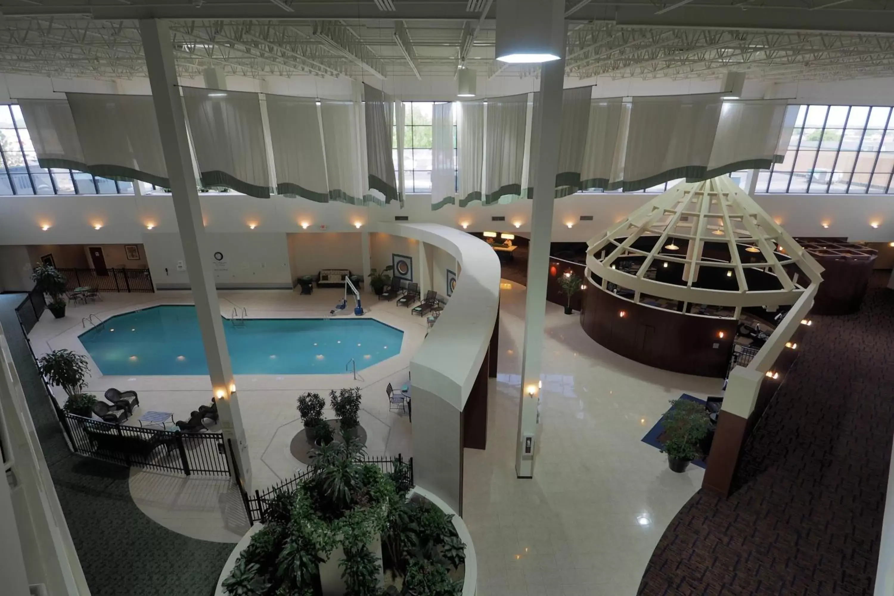 Swimming pool, Pool View in Courtyard by Marriott Columbus West/Hilliard