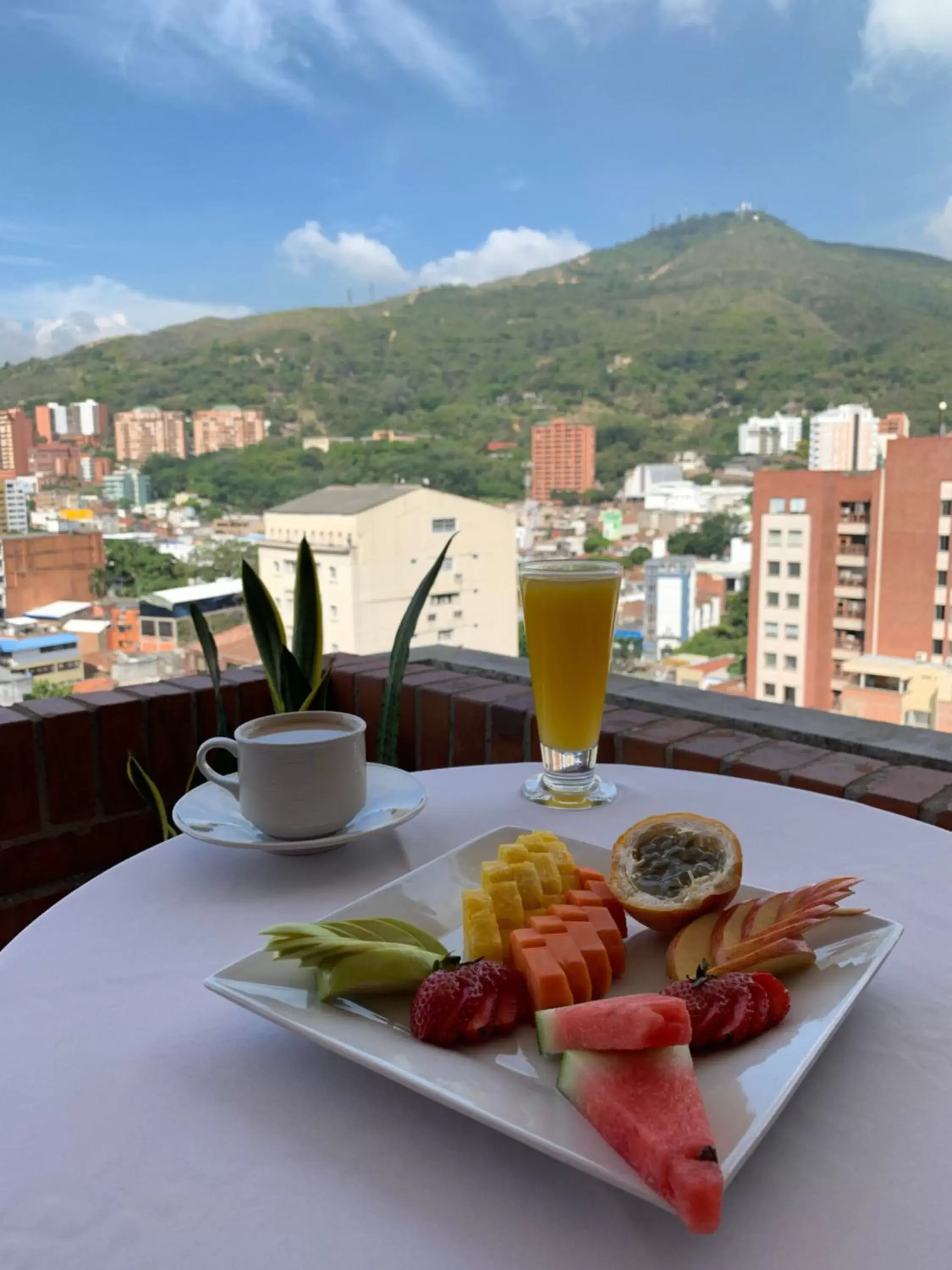 City view, Breakfast in Sonesta Hotel Cali