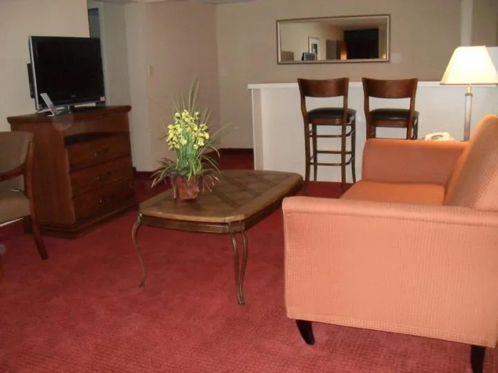 Living room in Springfield Inn TN