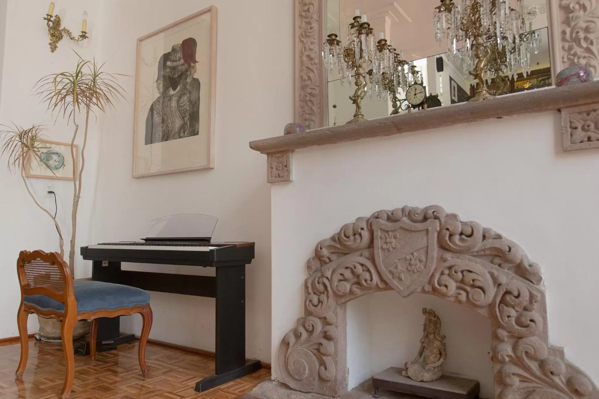 Living room, Seating Area in Casa Comtesse