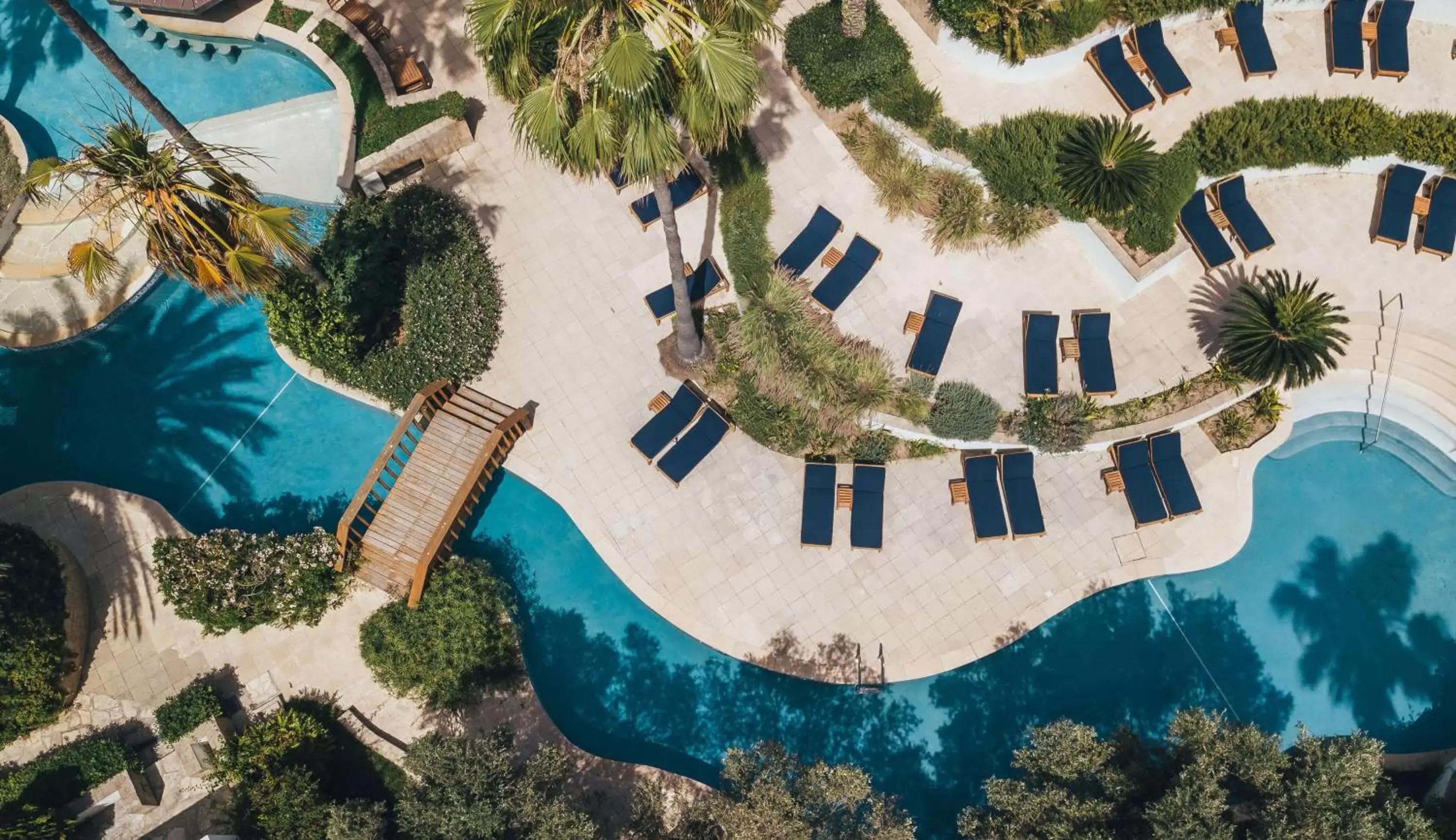 Bird's eye view, Pool View in Annabelle