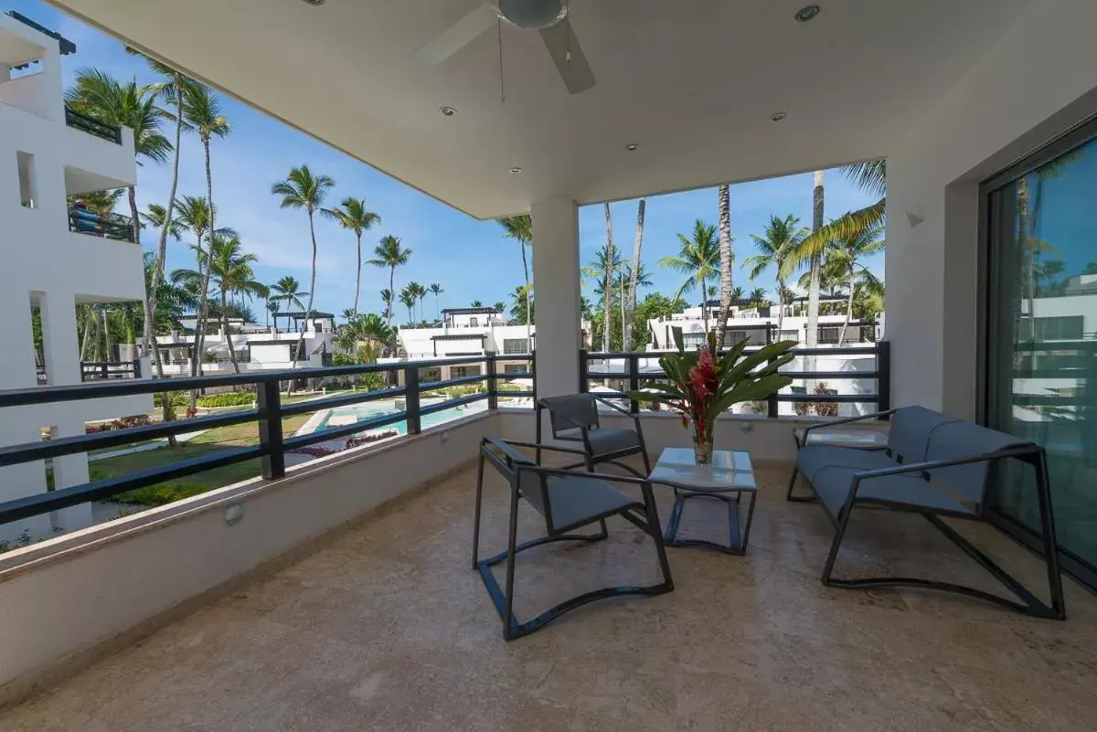 Balcony/Terrace in Aligio Apart-hotel & Spa - Las Terrenas