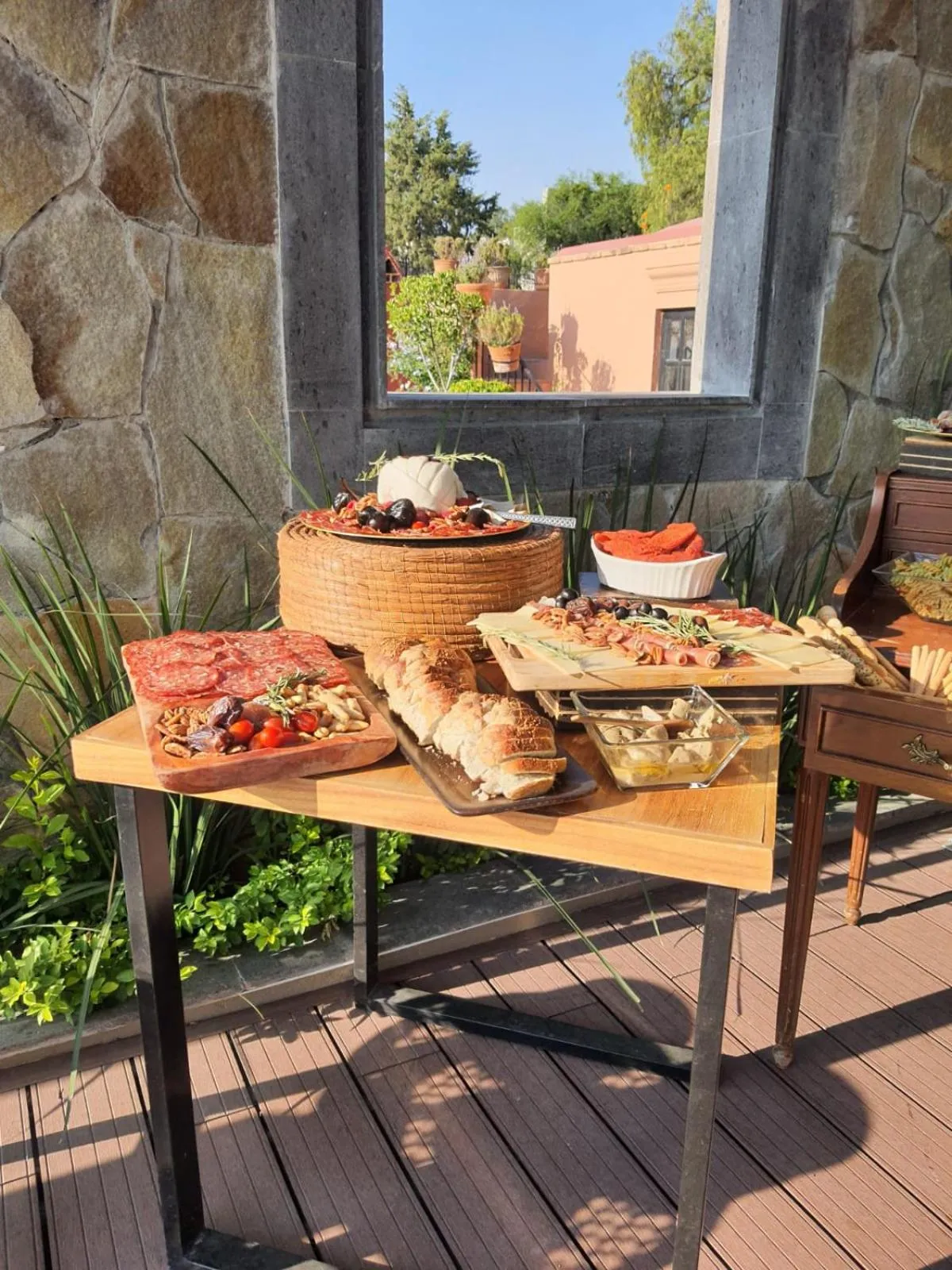 Food in Mansion San Miguel