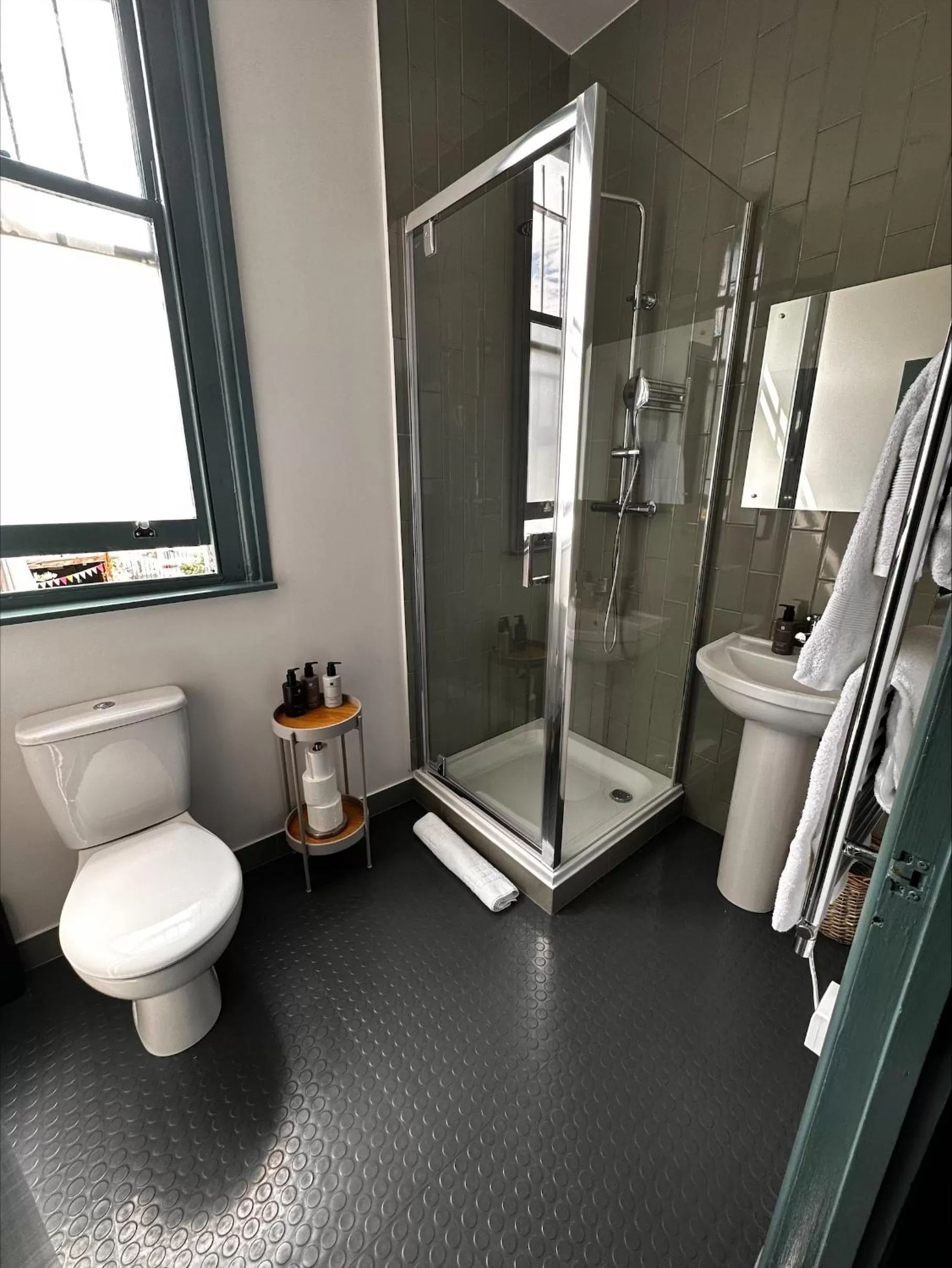 Shower in The Crown Rooms