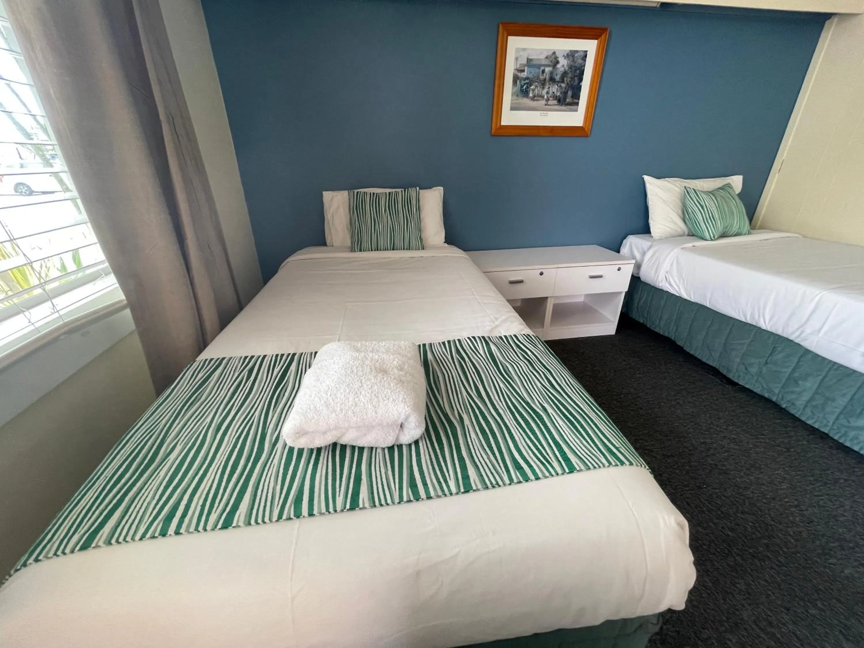 Bedroom, Bed in Arkana Motel