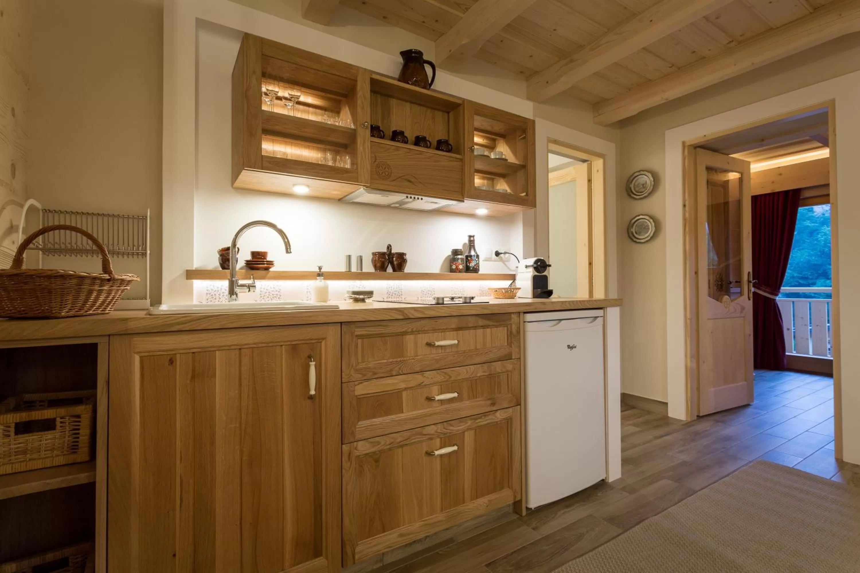 Kitchen or kitchenette in Aparthotel Bambi