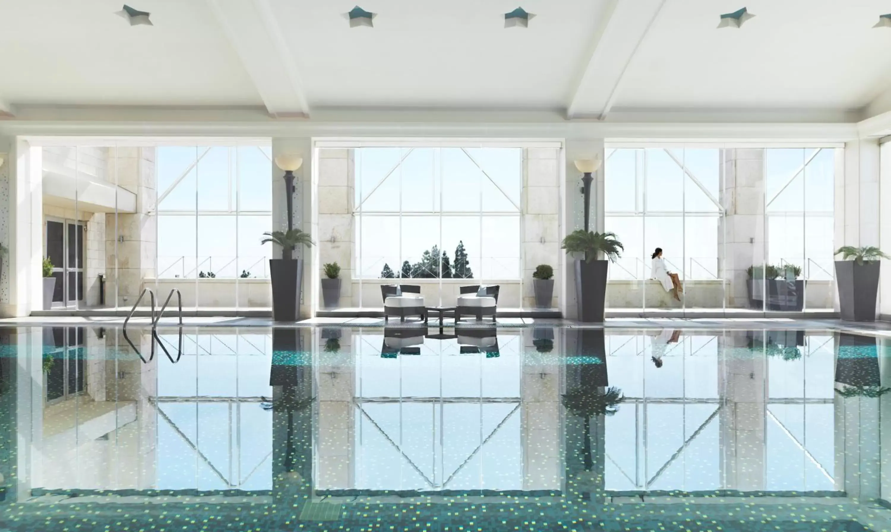 Swimming Pool in Four Seasons Hotel Amman