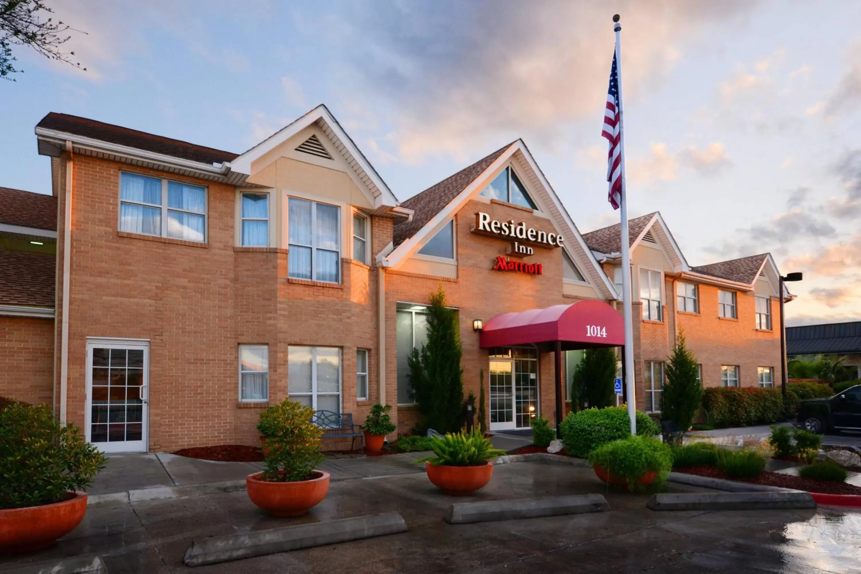 Property Building in Residence Inn by Marriott San Antonio Airport/Alamo Heights