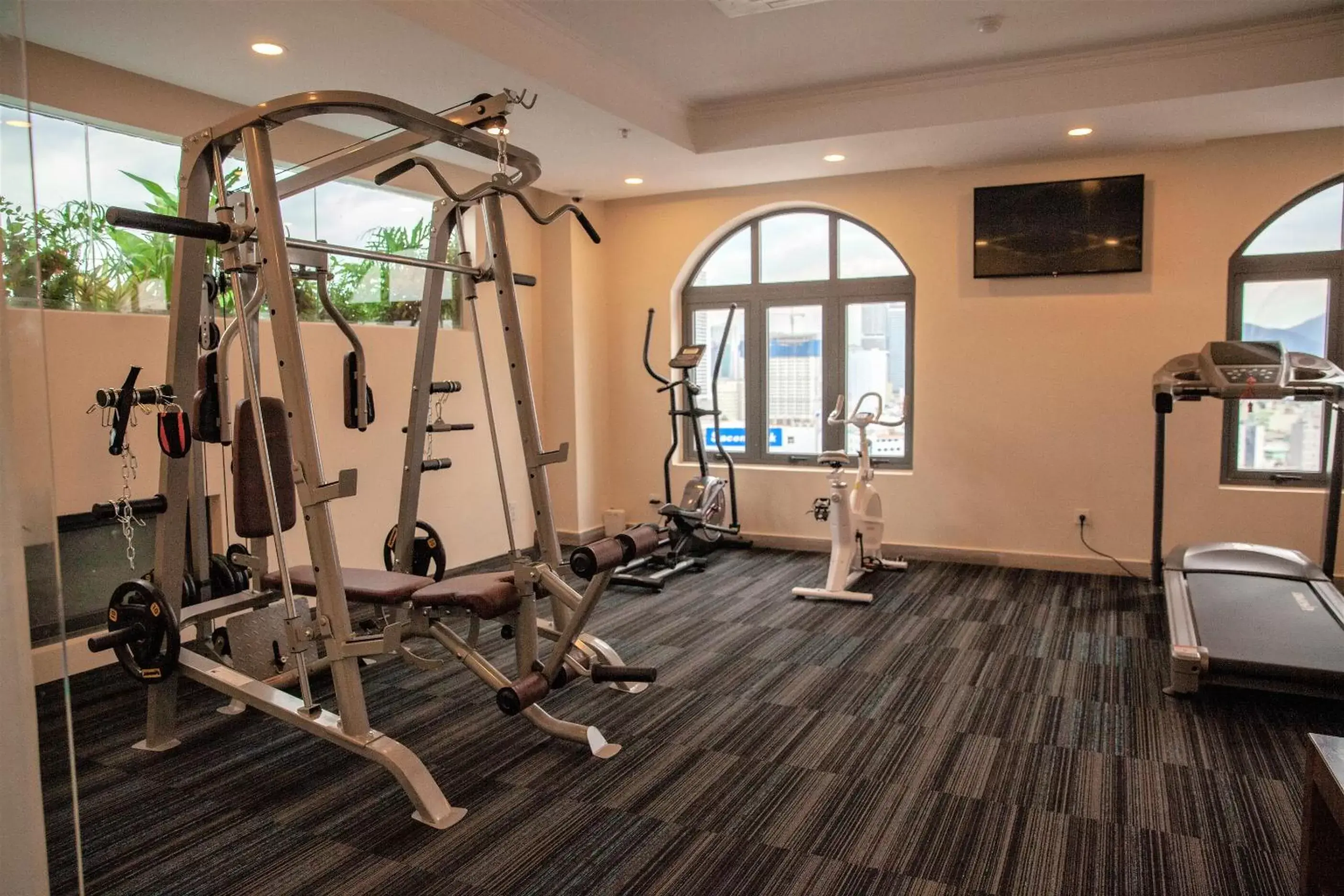Fitness centre/facilities in Florida Hotel Fitness centre/facilities in Florida Hotel