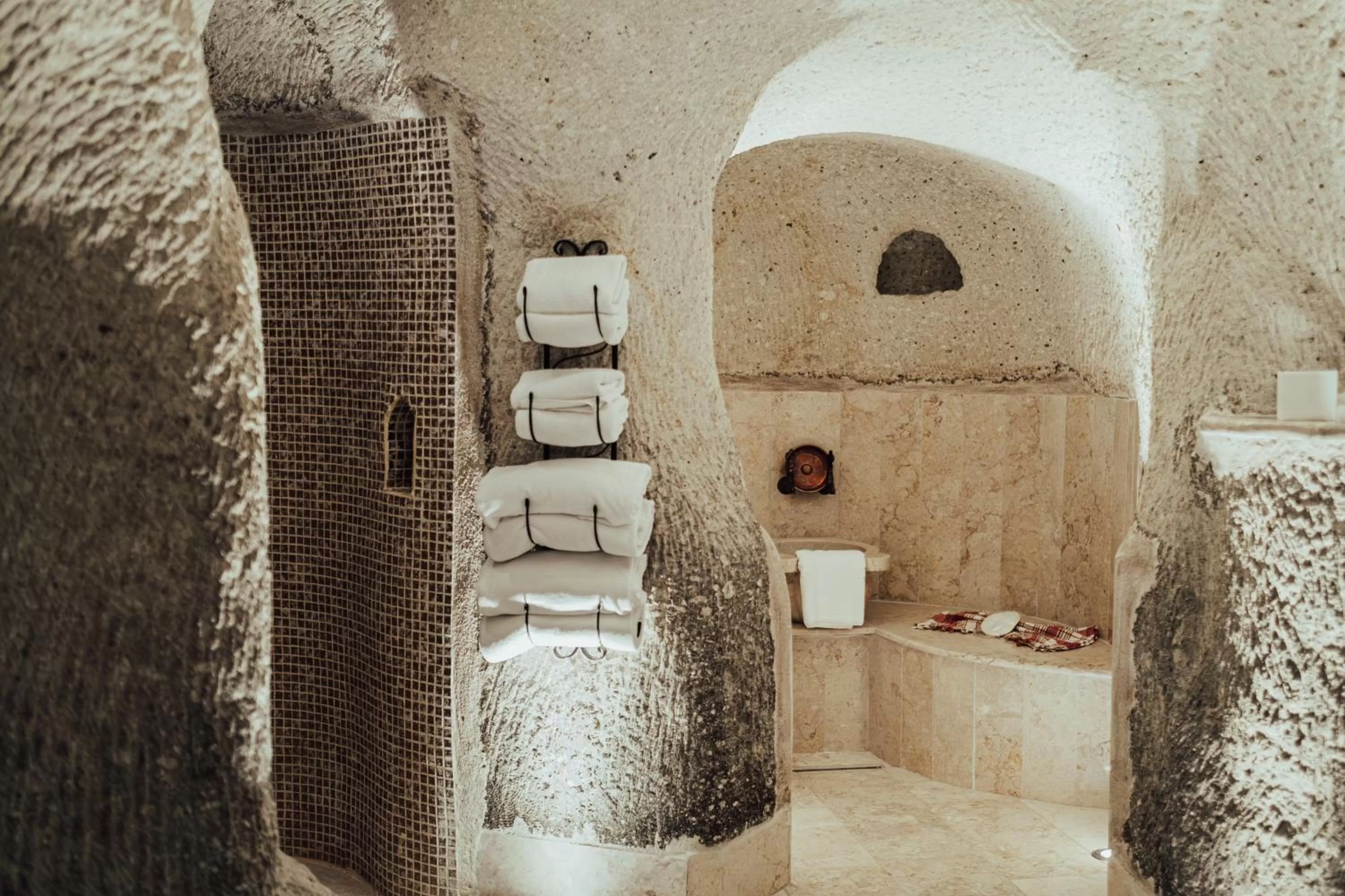 Bathroom in Şah Saray Cave Suites Halal Hotel