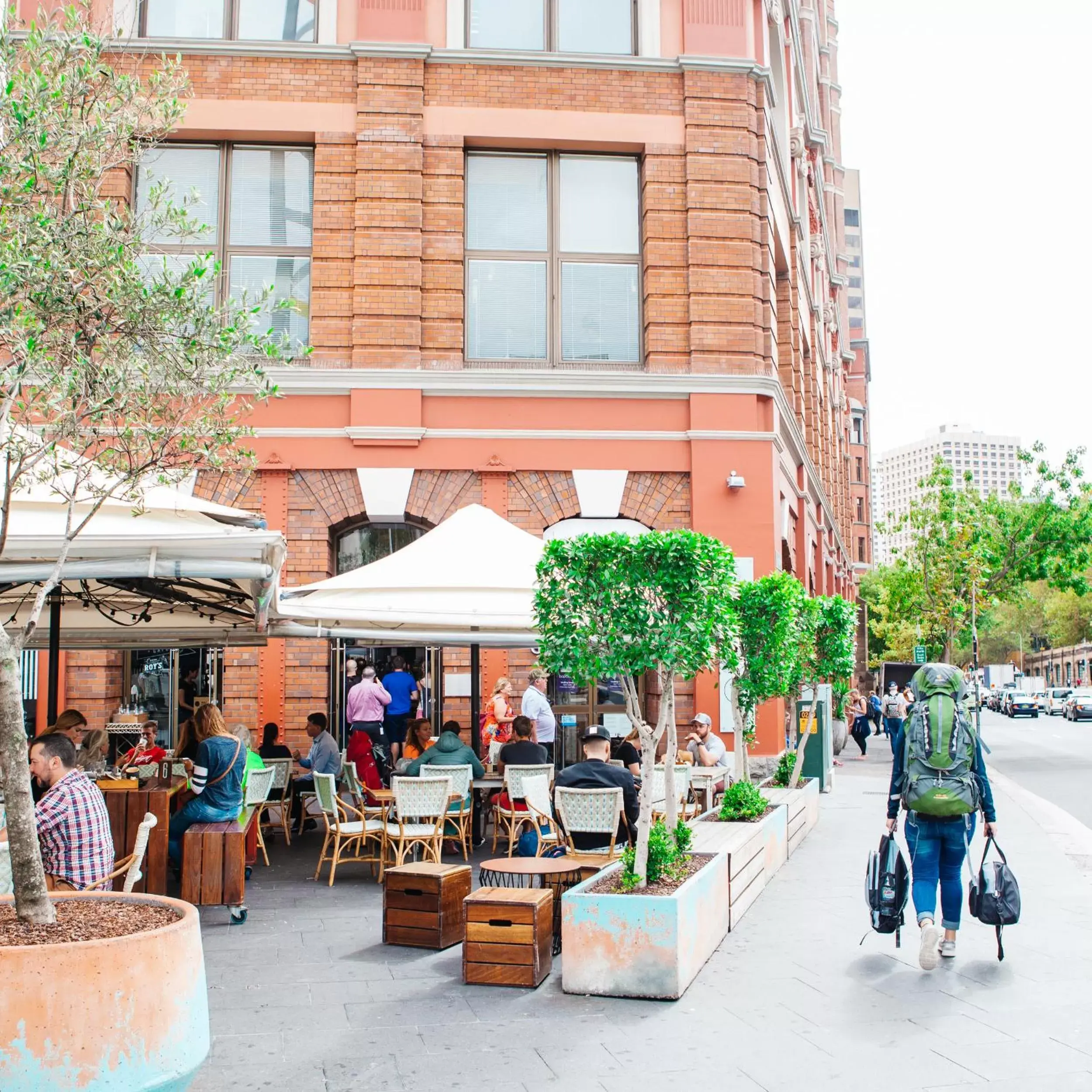 Property building in Wake Up! Sydney Central Property building in Wake Up! Sydney Central