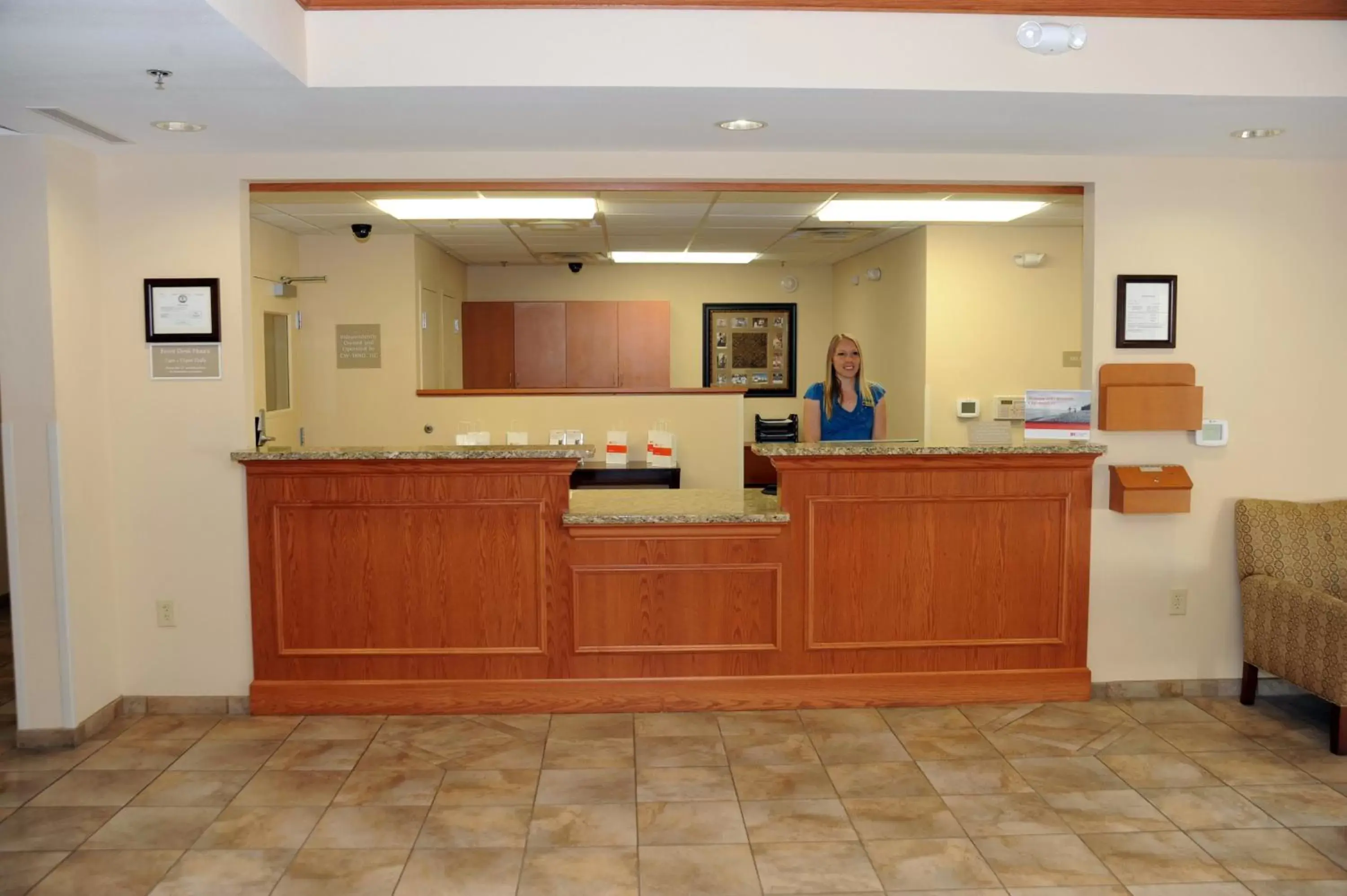 Property building, Lobby/Reception in Candlewood Suites Radcliff - Fort Knox, an IHG Hotel