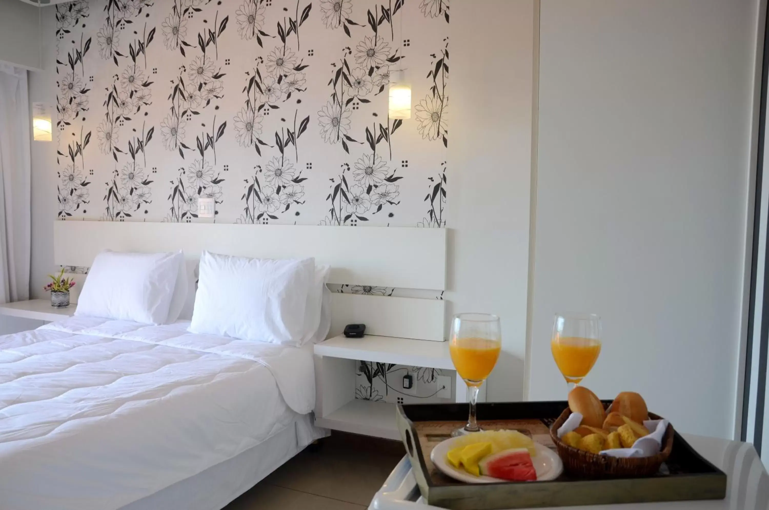 Bedroom in Ilha Branca Exclusive Hotel