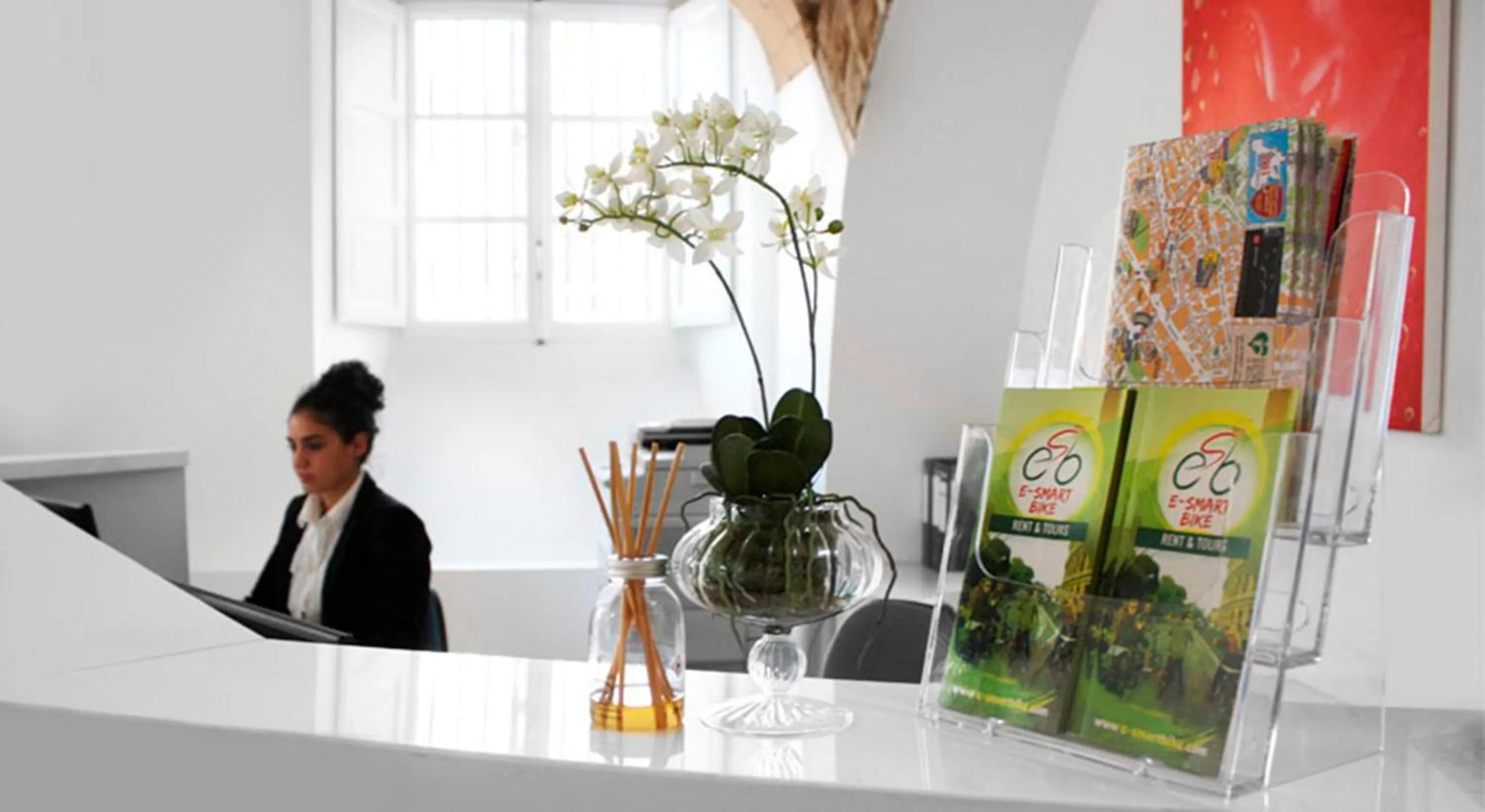 Staff in Roma Resort Colosseum