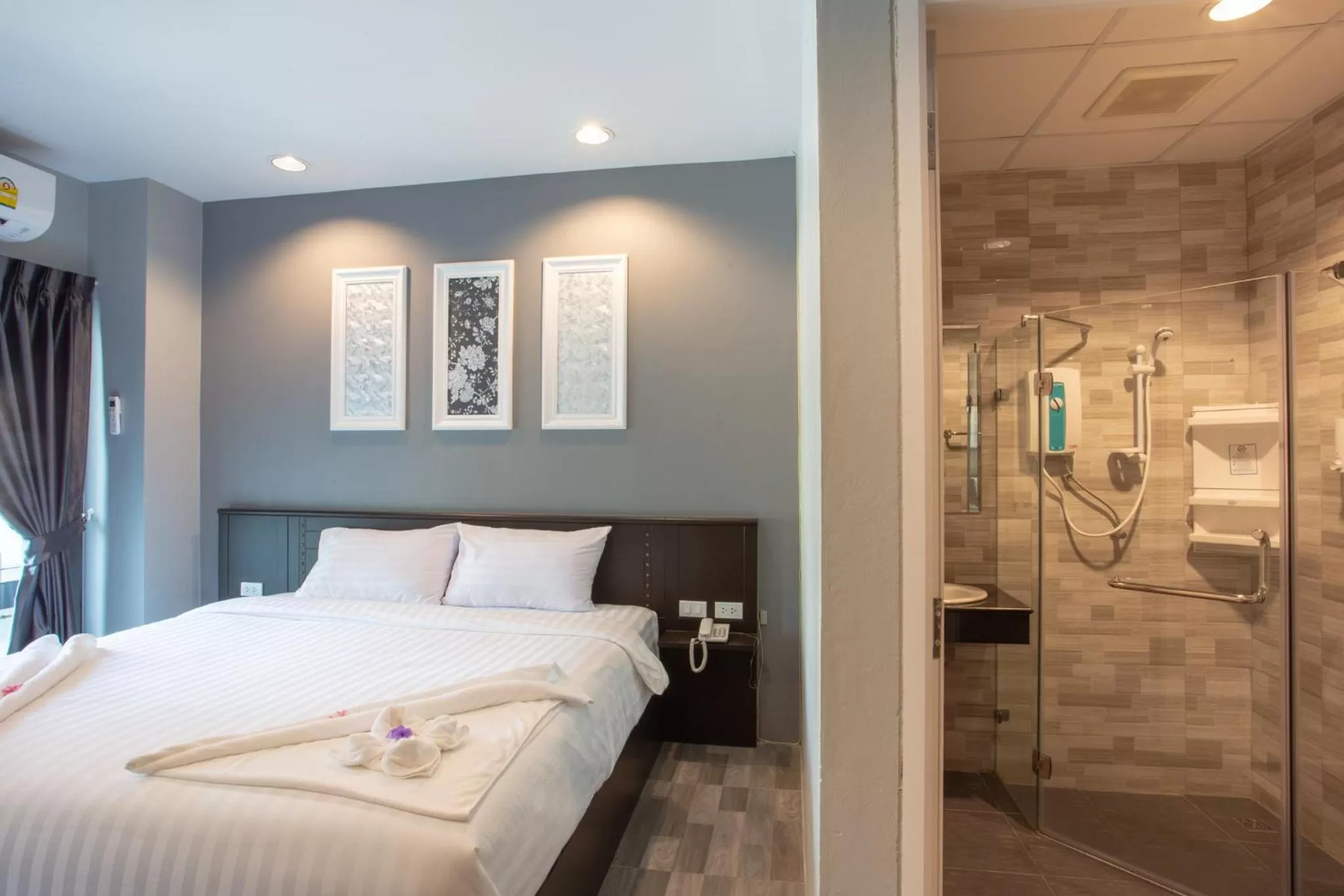 Photo of the whole room, Bed in Grand Inter Hotel