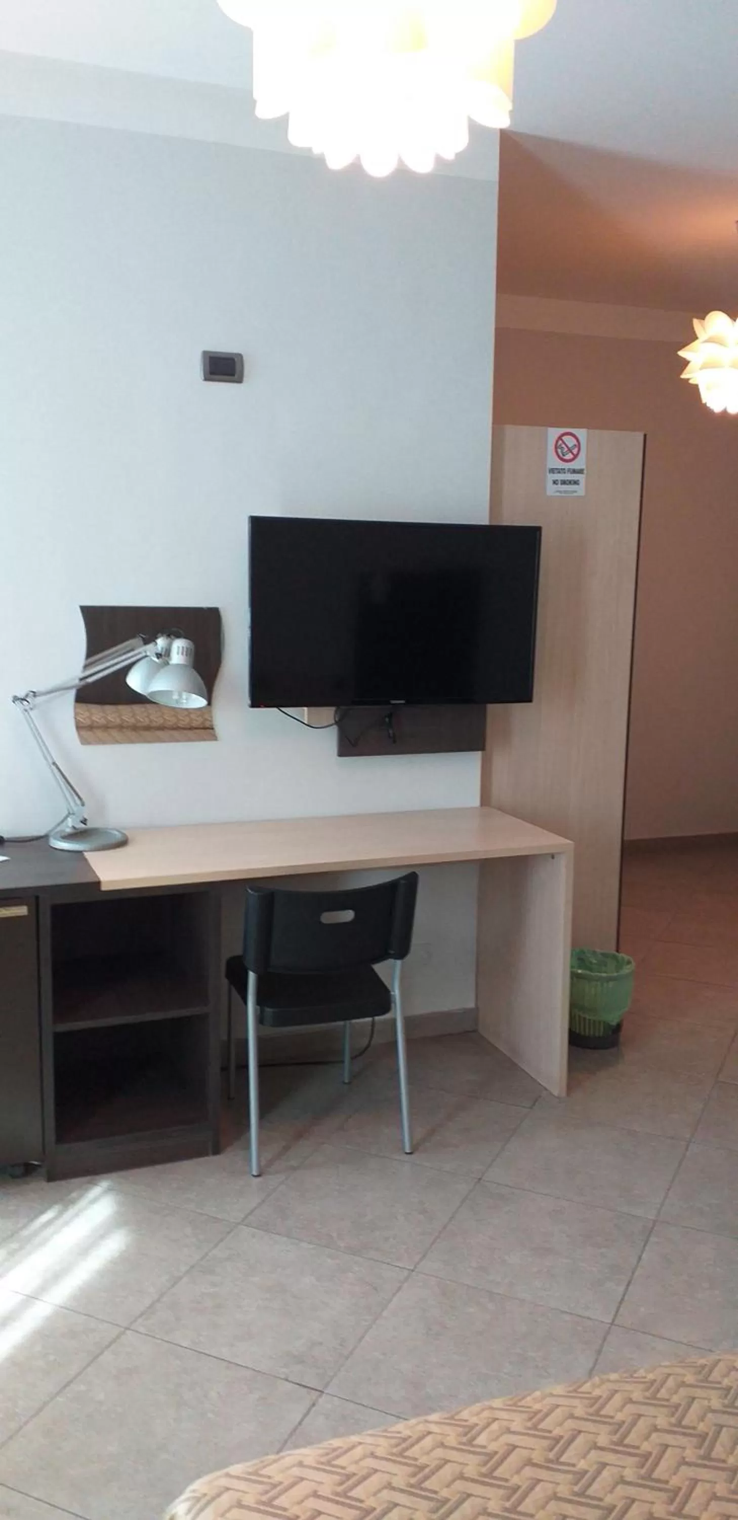 TV and multimedia in Hotel Lux