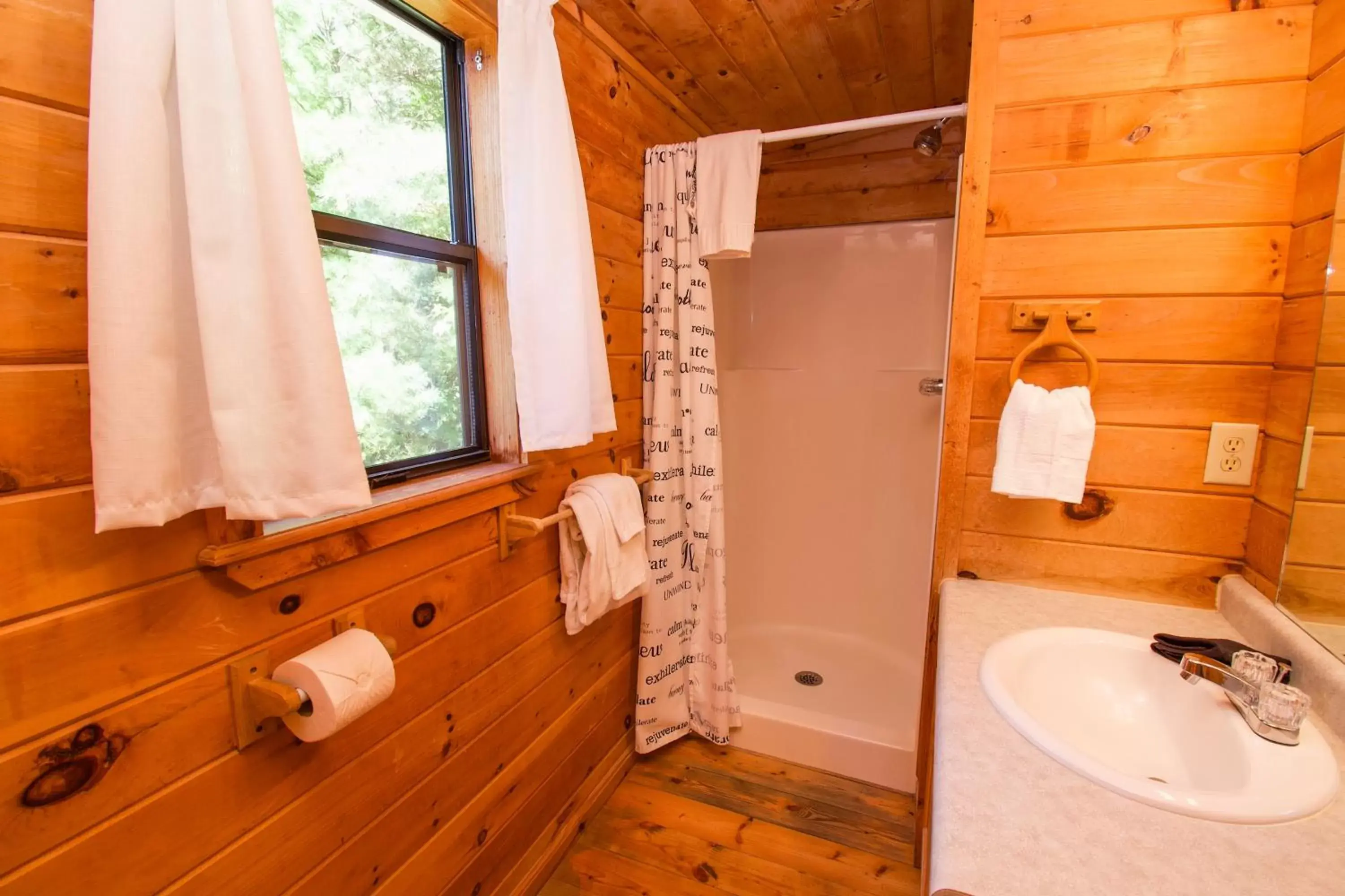 Bathroom in Paradise Hills, Winery Resort & Spa