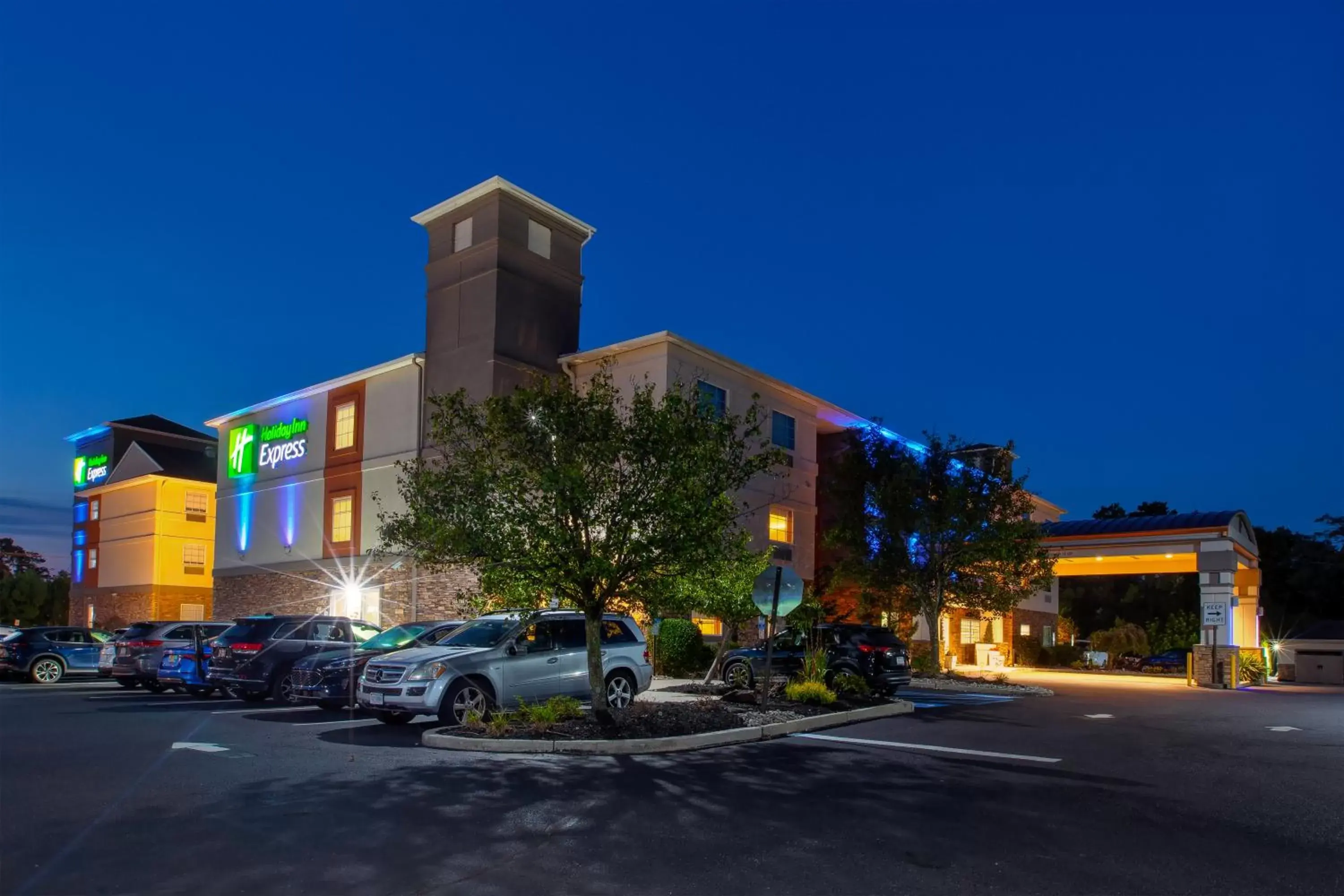 Property Building in Holiday Inn Express Absecon-Atlantic City Area, an IHG Hotel