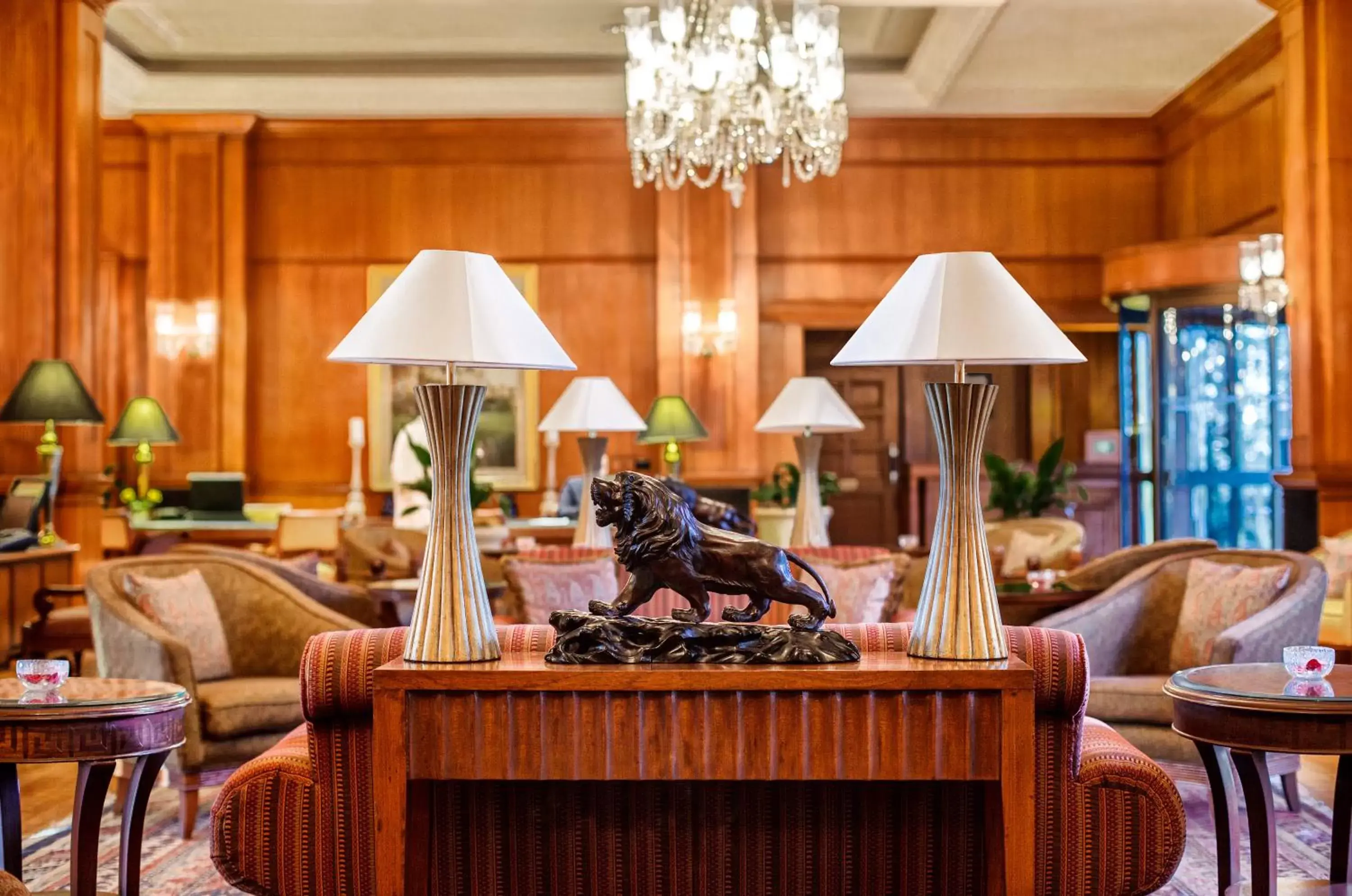 Lobby or reception, Restaurant/Places to Eat in Wildflower Hall, An Oberoi Resort, Shimla