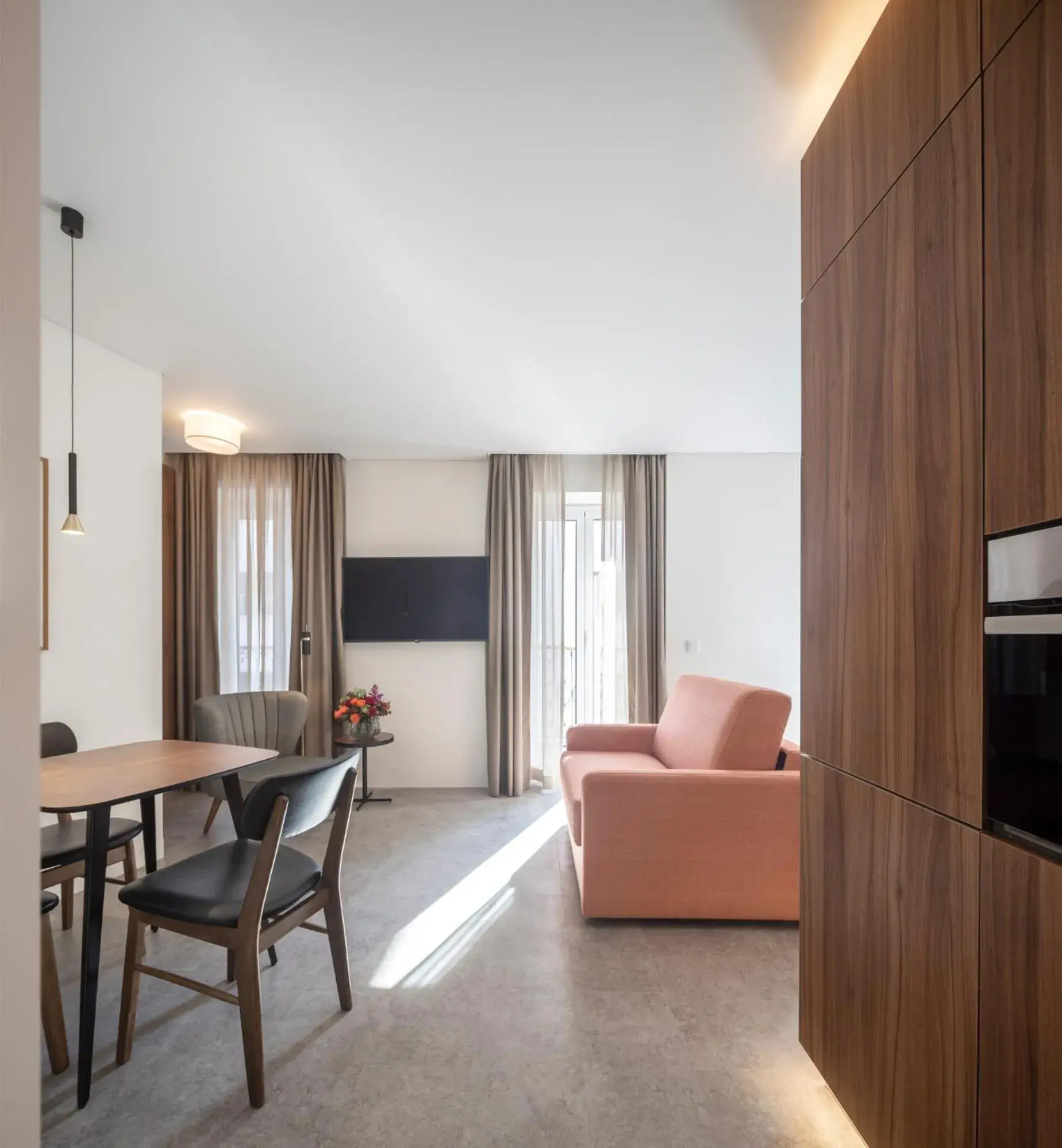 Seating Area in Lisbon Serviced Apartments - Avenida