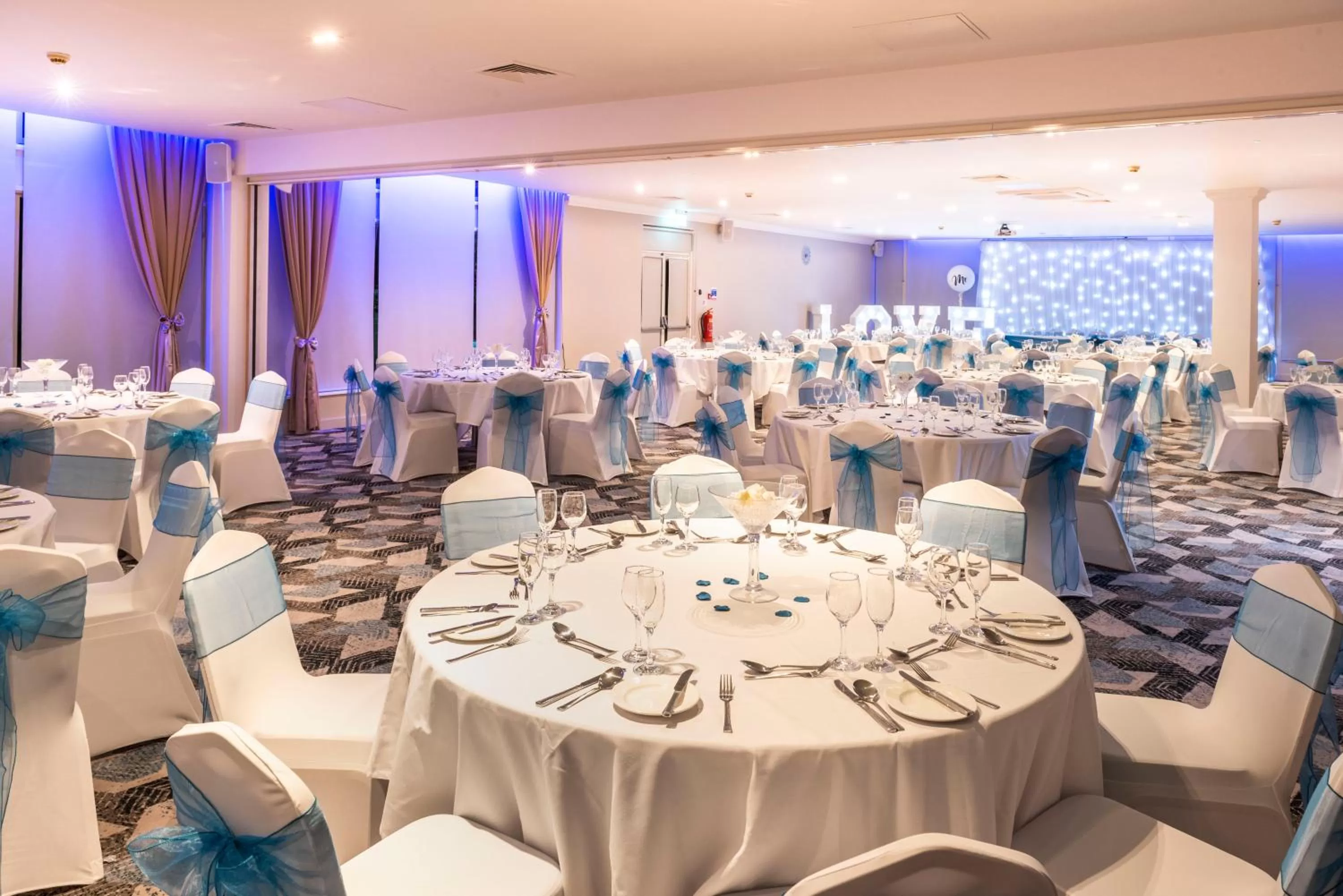 Meeting/conference room in Holiday Inn Birmingham M6, Jct7 by IHG