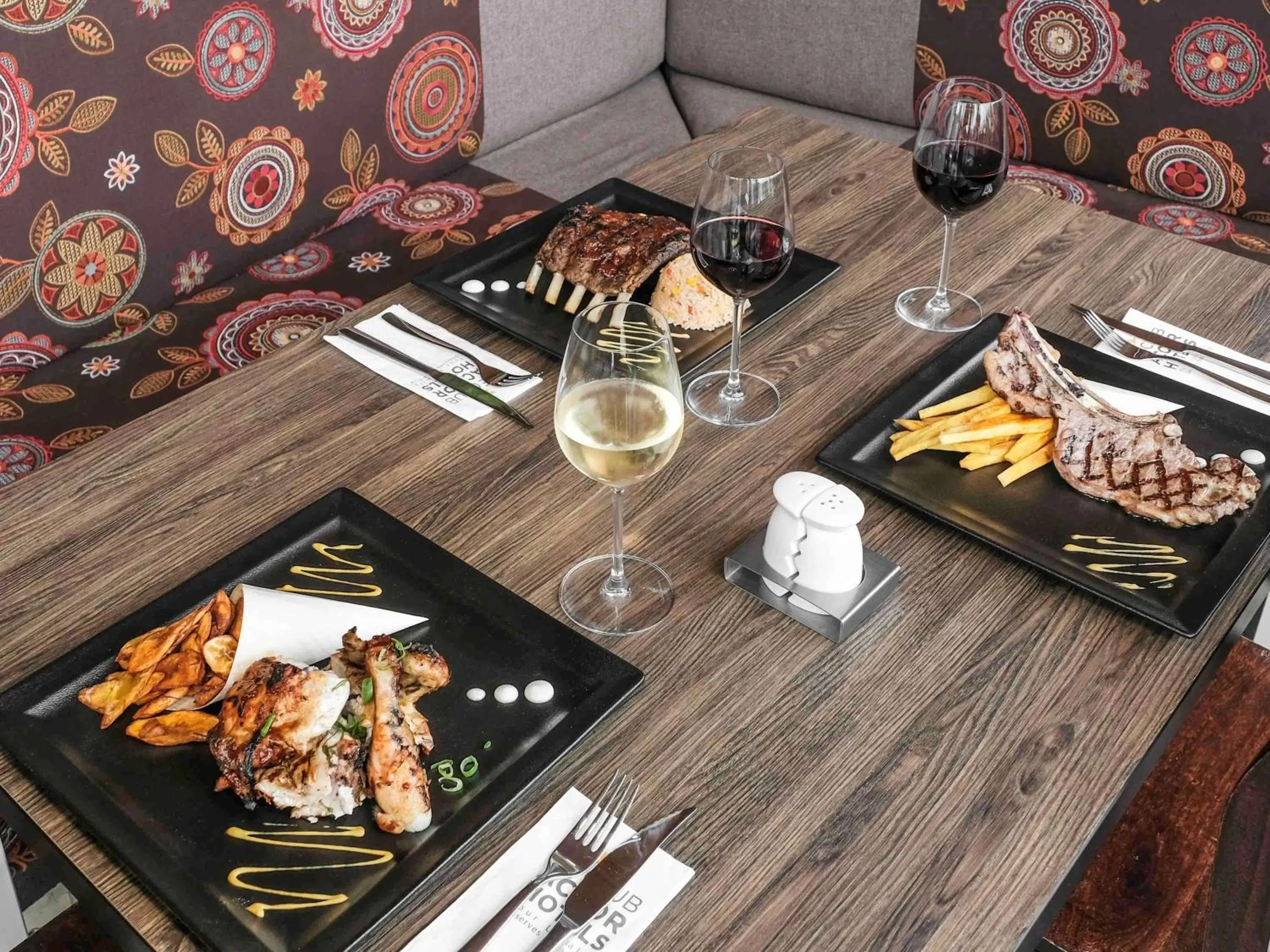 Restaurant/places to eat in ibis Styles - Nairobi, Westlands