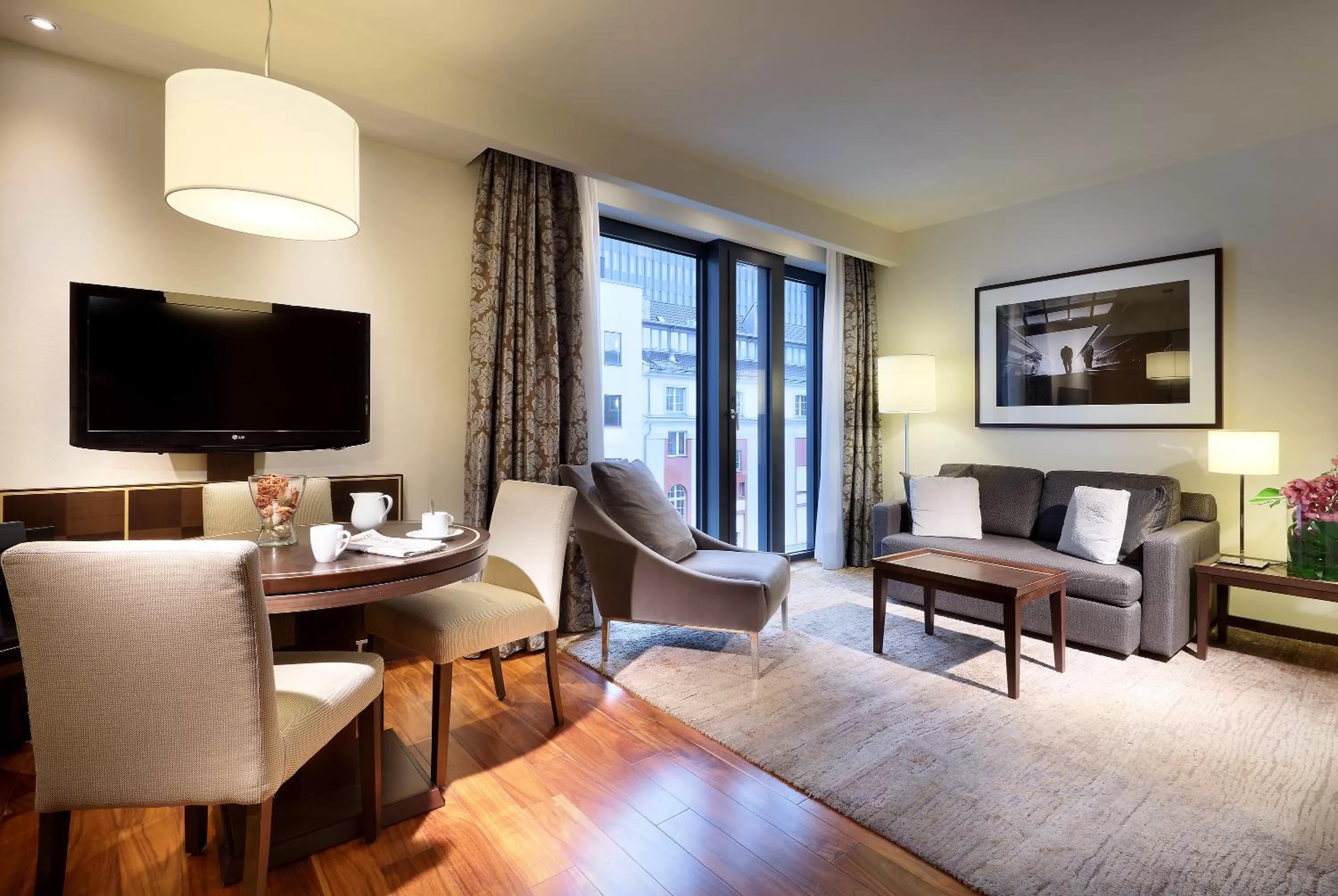 Living room in Eurostars Berlin