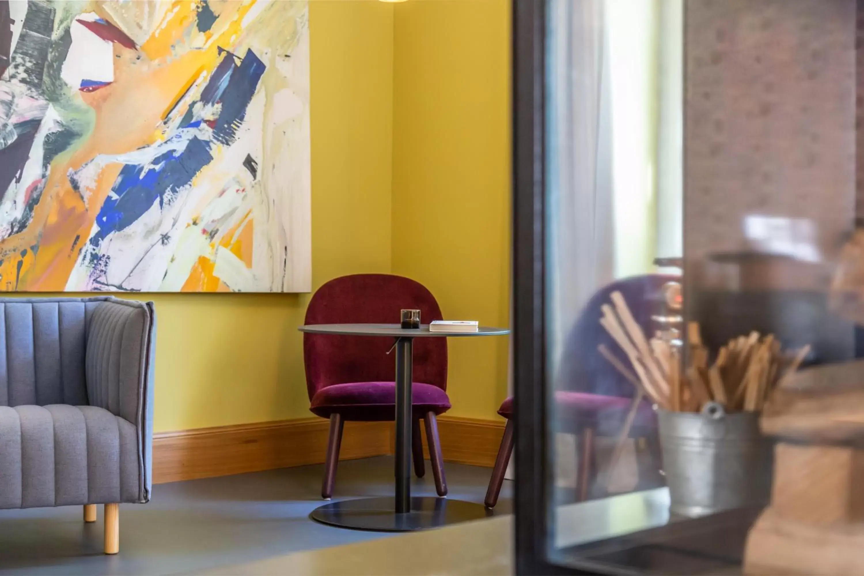 Lobby or reception, Seating Area in Alma Hotel