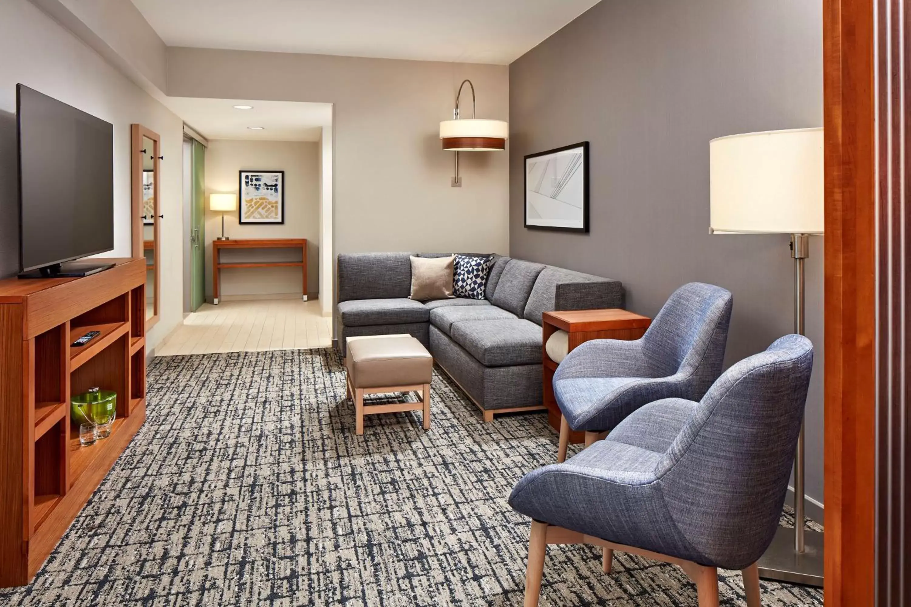Photo of the whole room, Seating Area in Hyatt Place Los Angeles / LAX / El Segundo