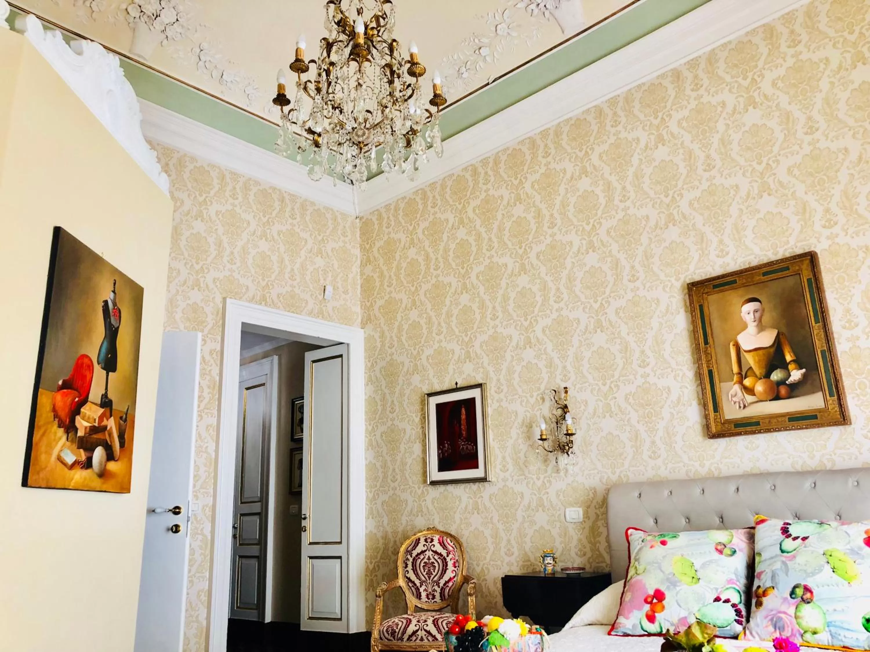 Photo of the whole room in Dimora Umberto