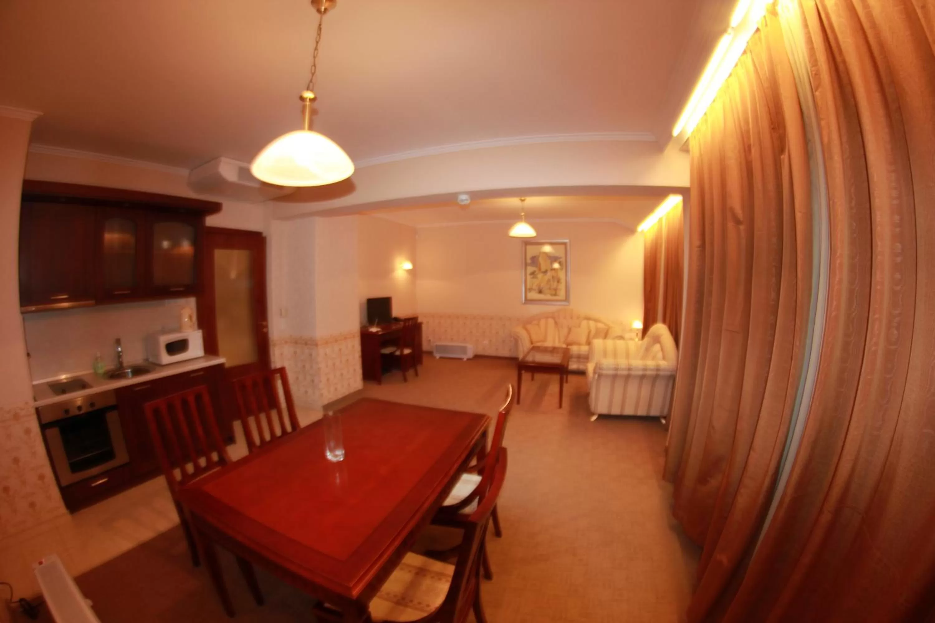 Dining Area in Downtown Bansko Resort