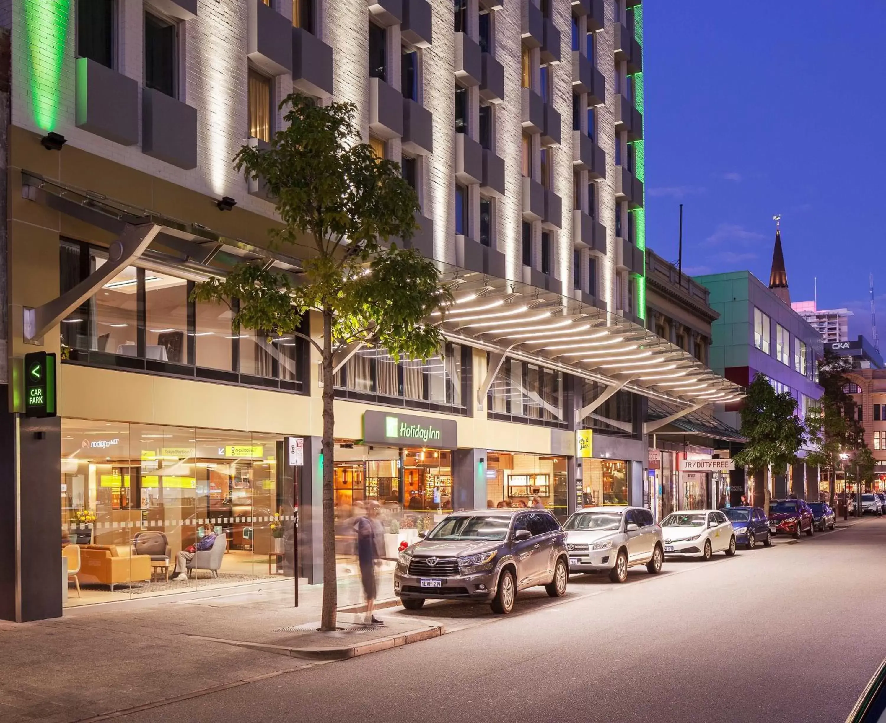 Property Building in Holiday Inn Perth City Centre, an IHG Hotel